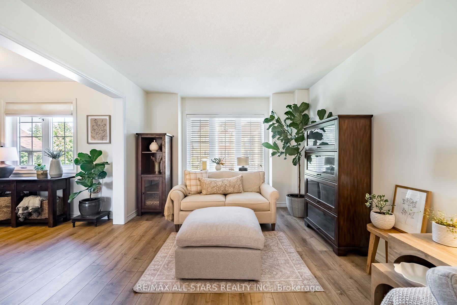75 Gail Parks Cres