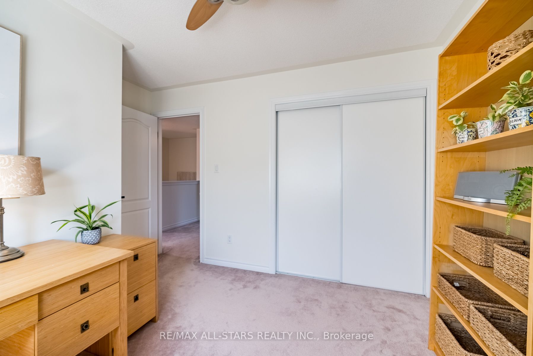 75 Gail Parks Cres