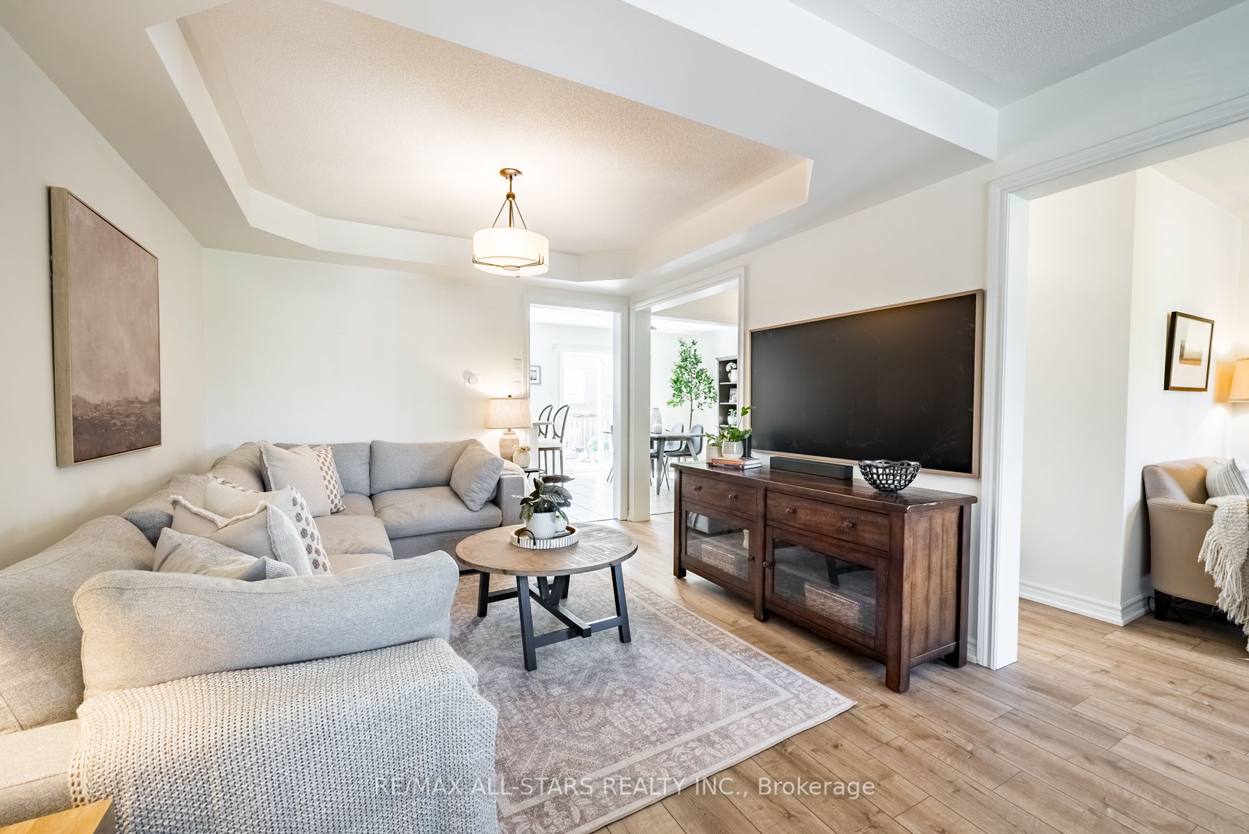 75 Gail Parks Cres