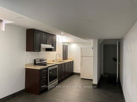 43 Lucerne Dr