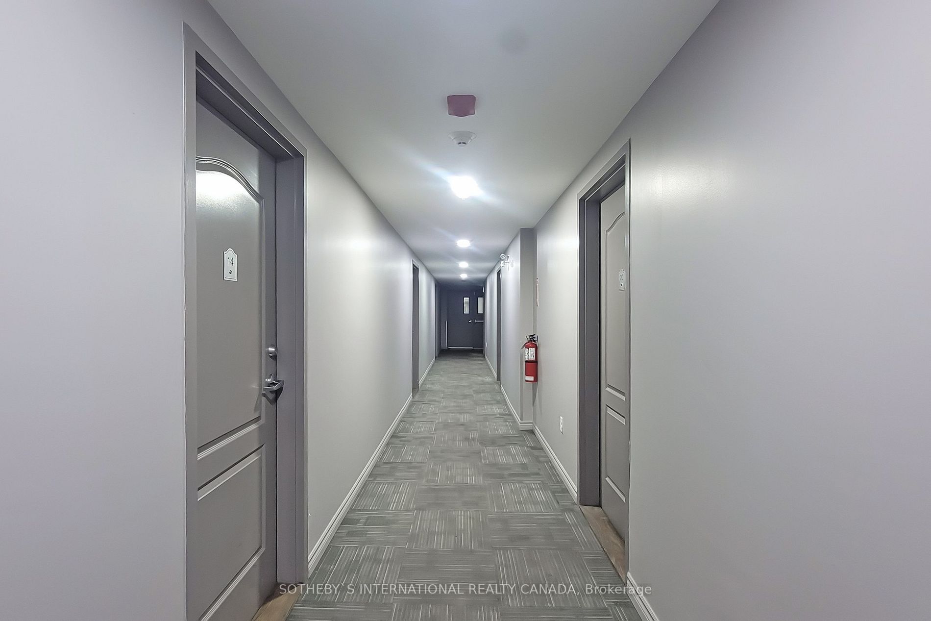 3905 Major Mackenzie Dr W, #214