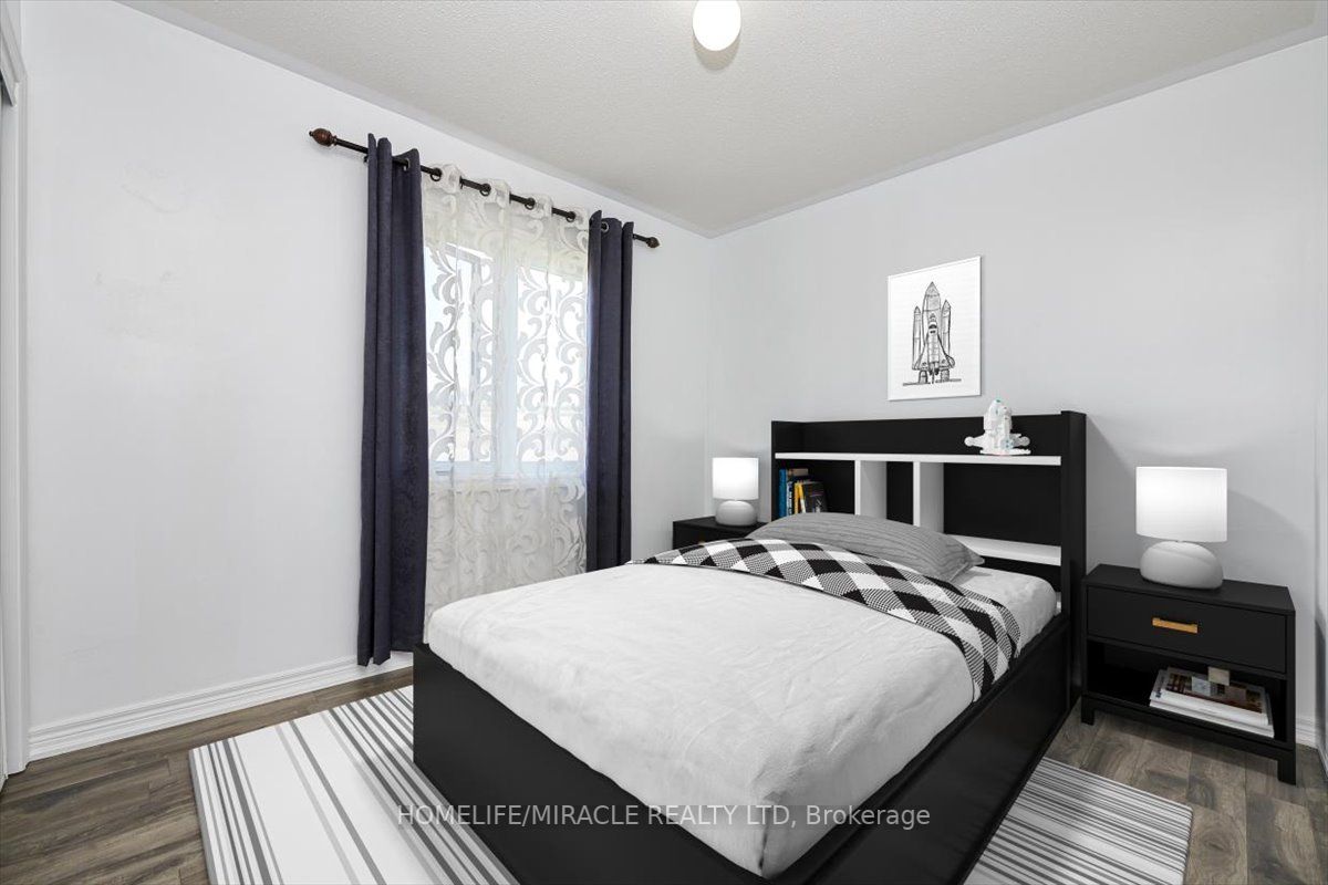12 Janes Cres