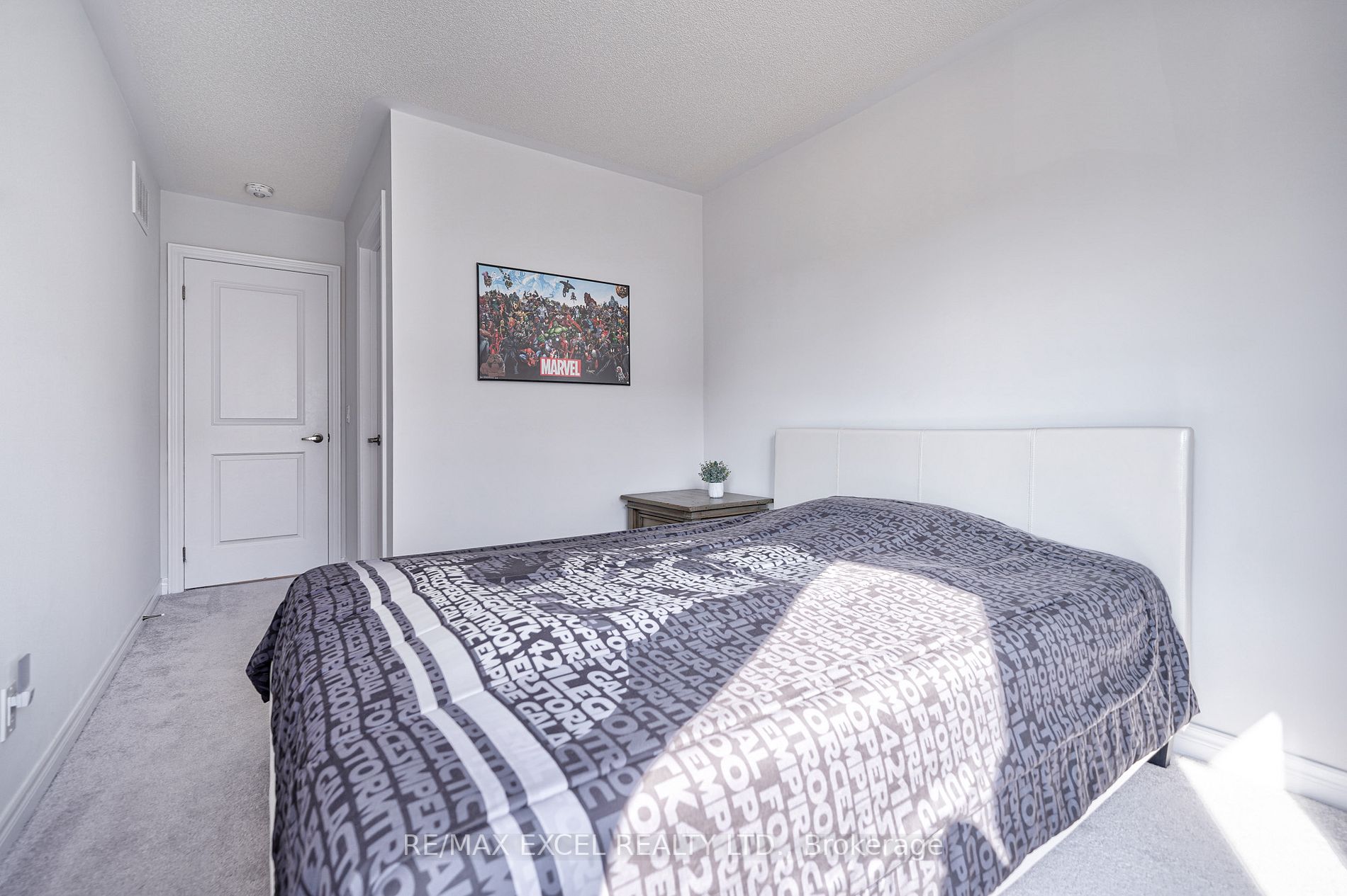 163 Lageer Dr