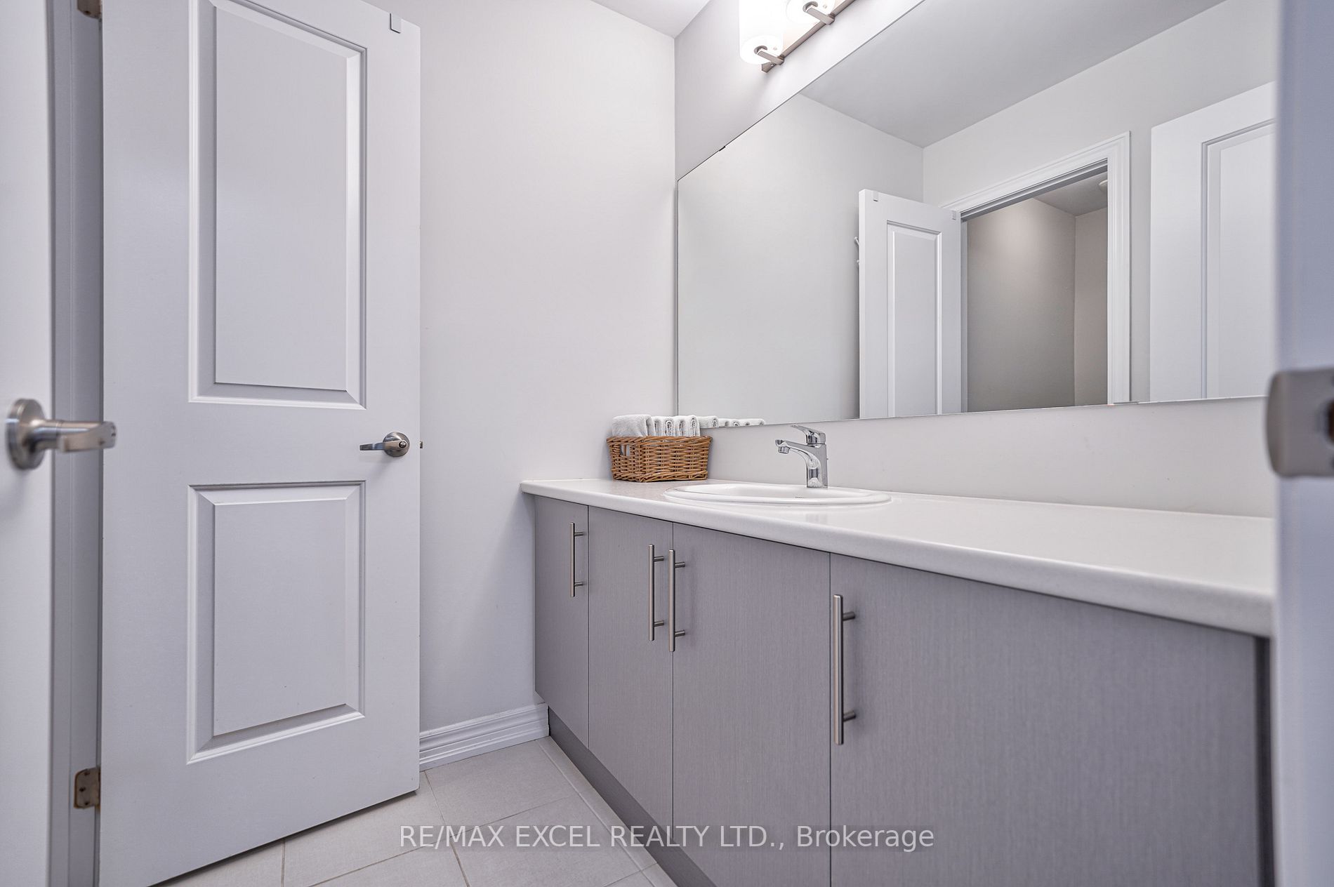 163 Lageer Dr