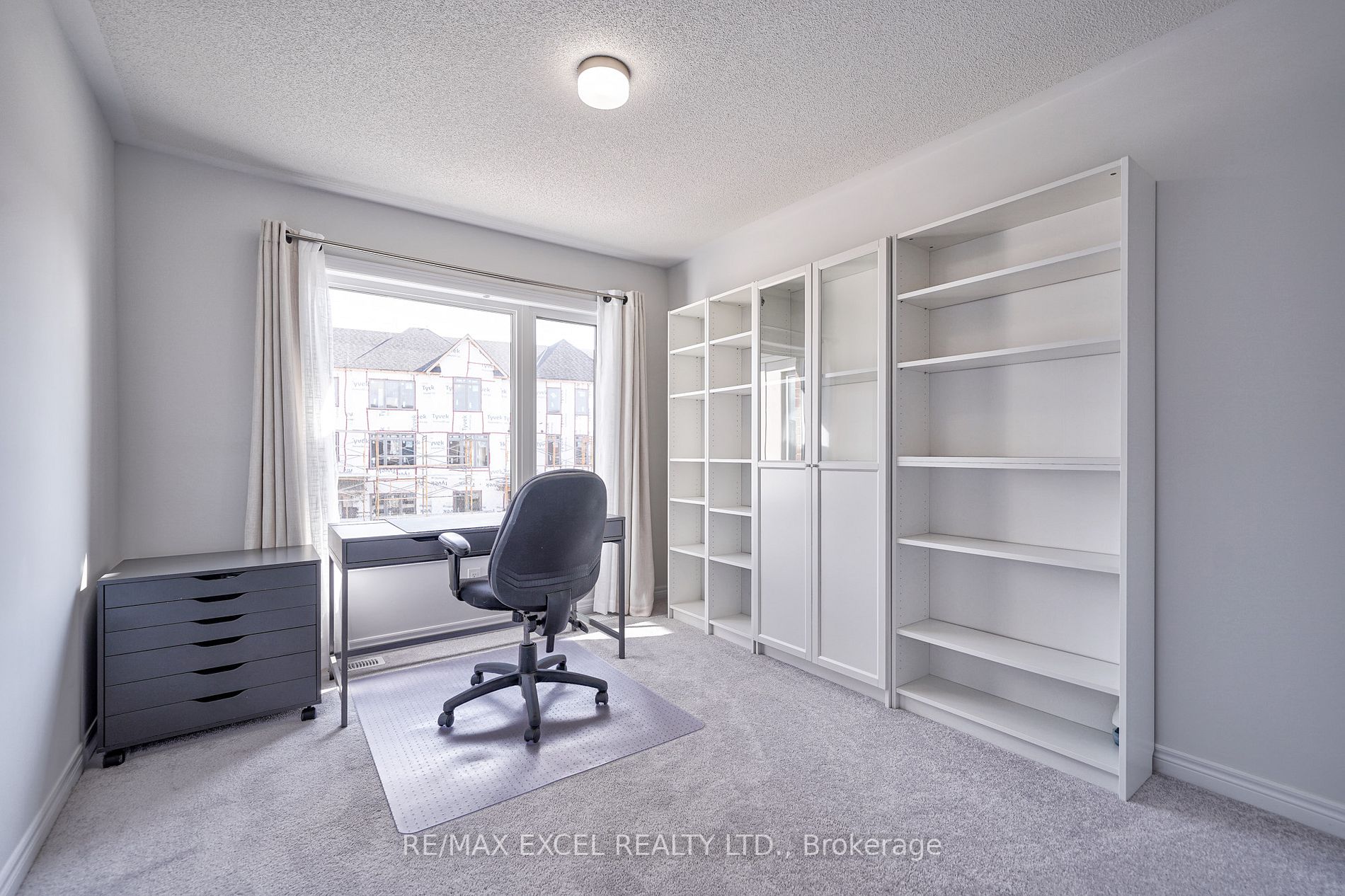 163 Lageer Dr