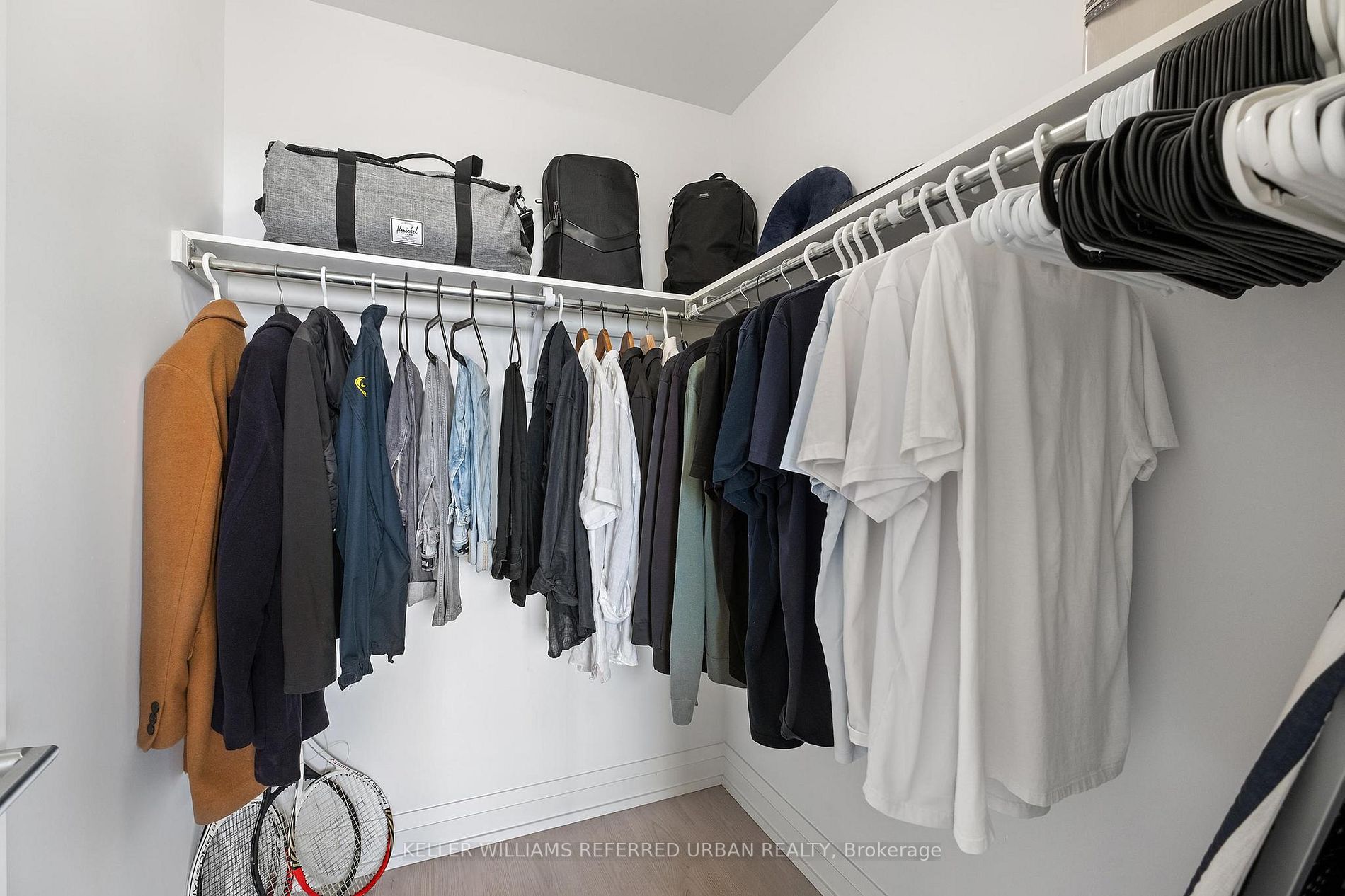 7165 Yonge St, #1407