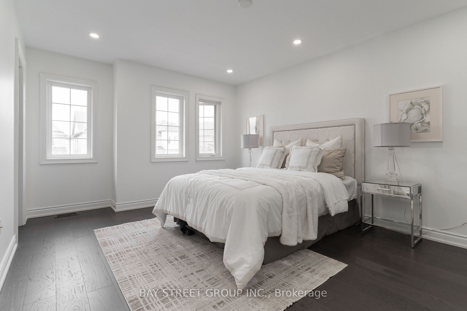 10 Milby Crescent
