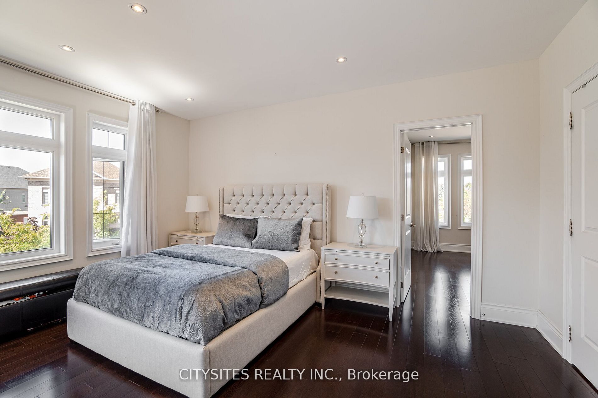 62 Virtue Cres