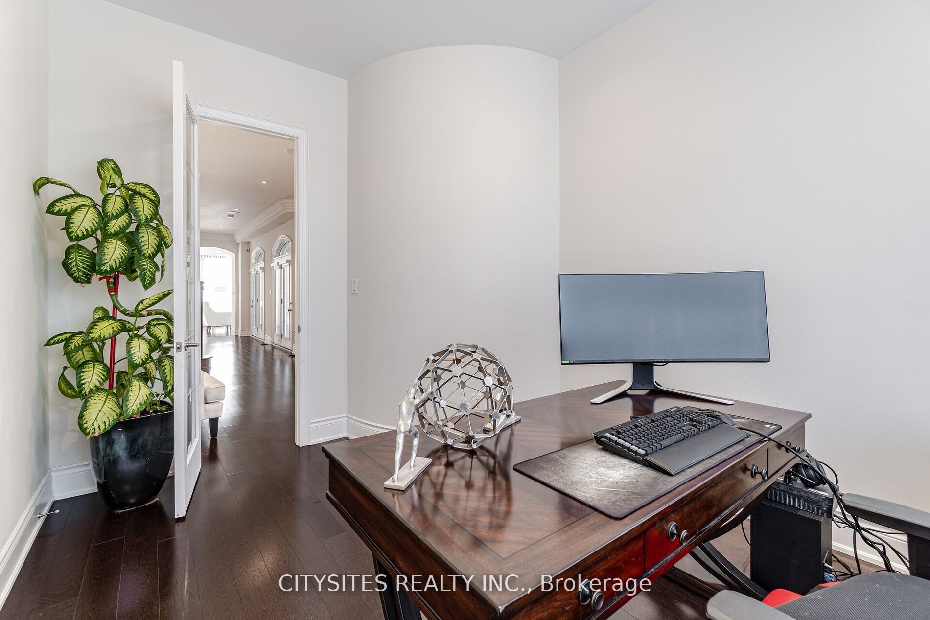 62 Virtue Cres
