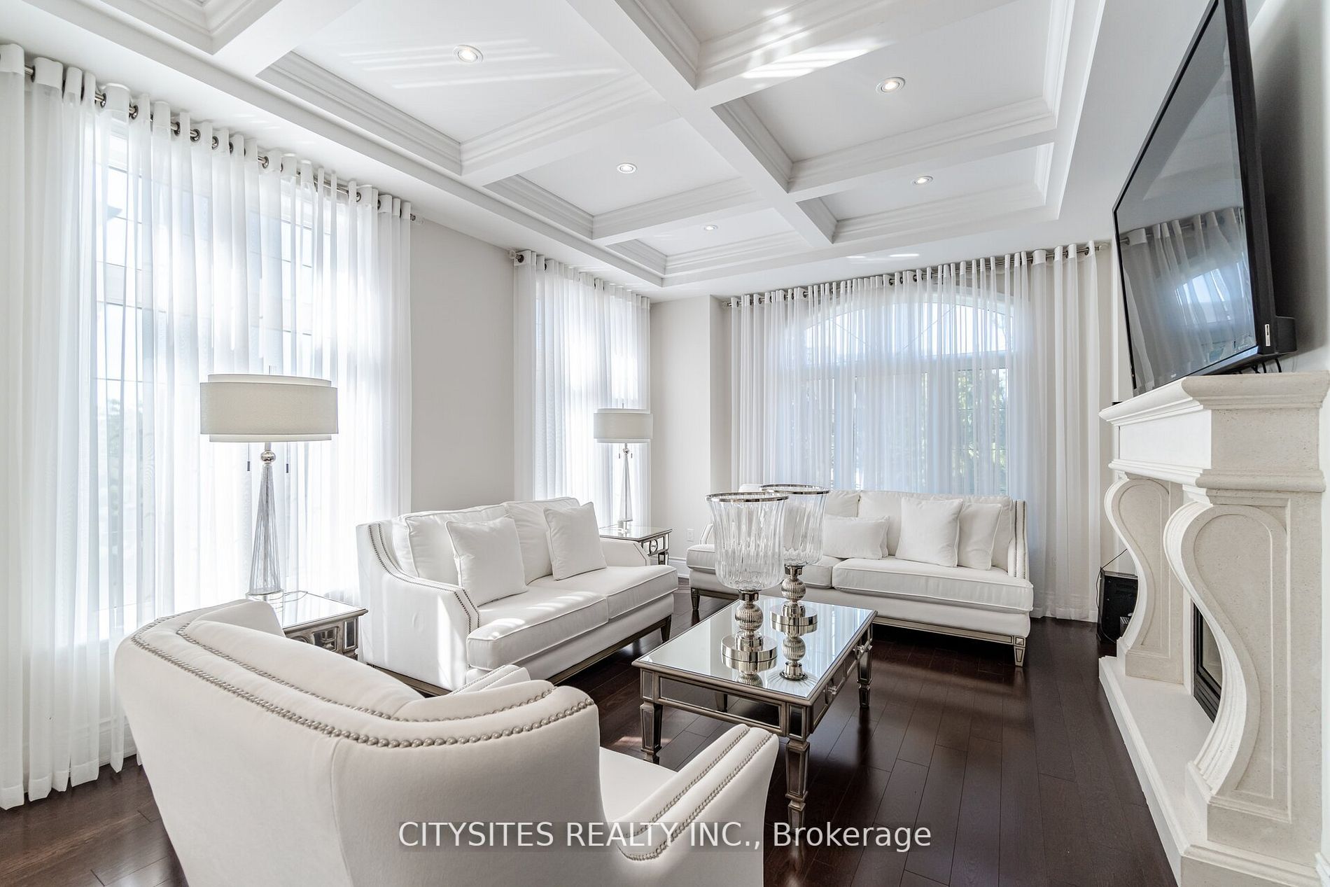 62 Virtue Cres