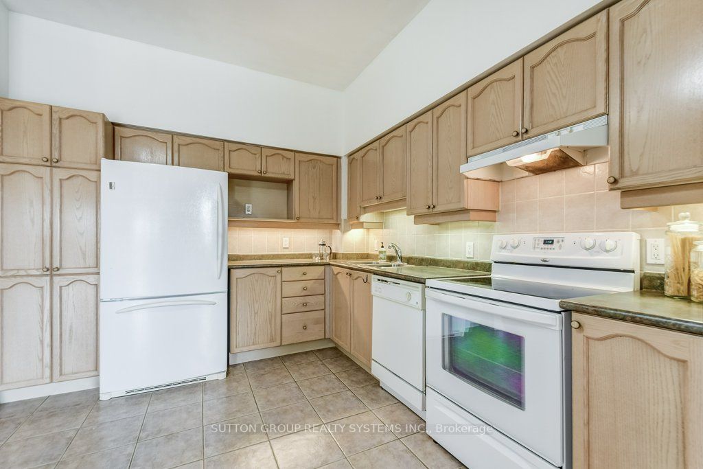 2506 Rutherford Rd, #507