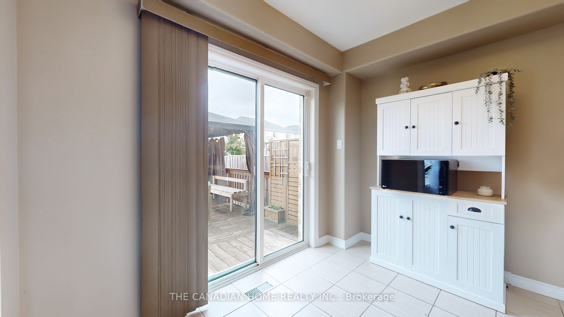 295 Greenwood Dr