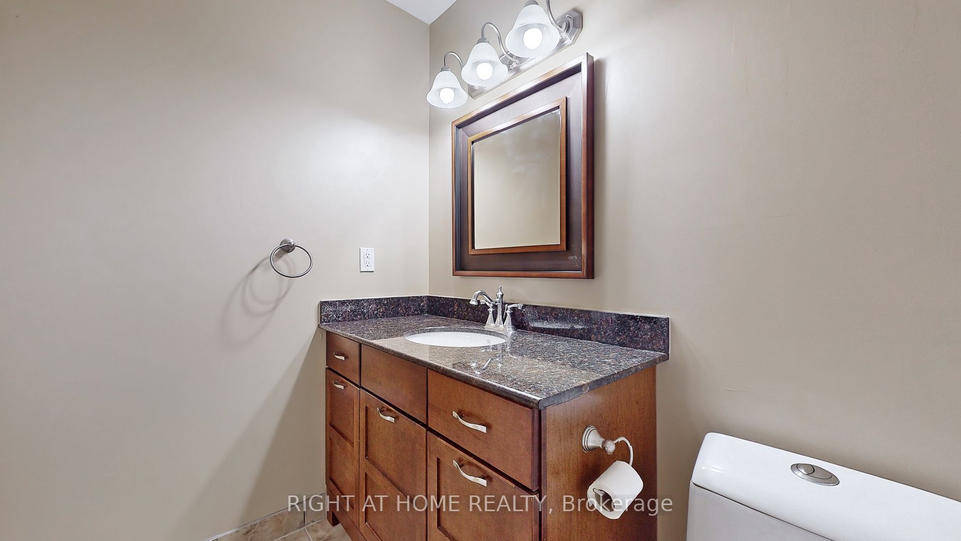 200 Holland Court, #406