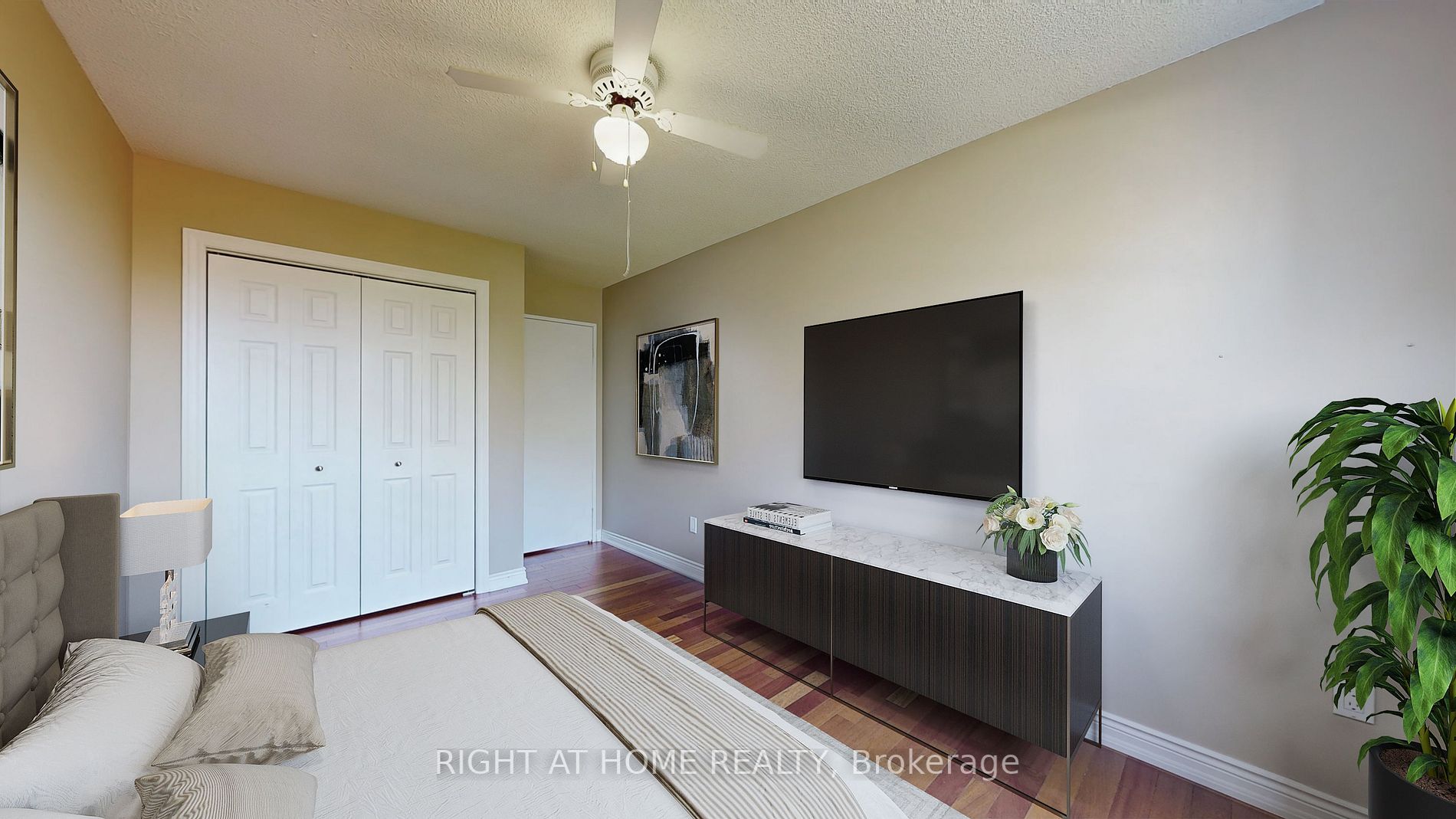 200 Holland Court, #406