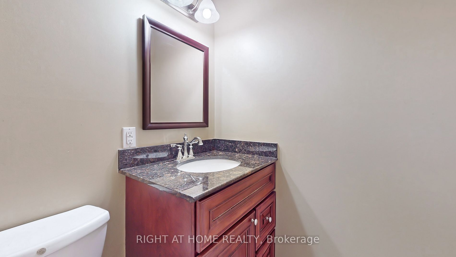 200 Holland Court, #406