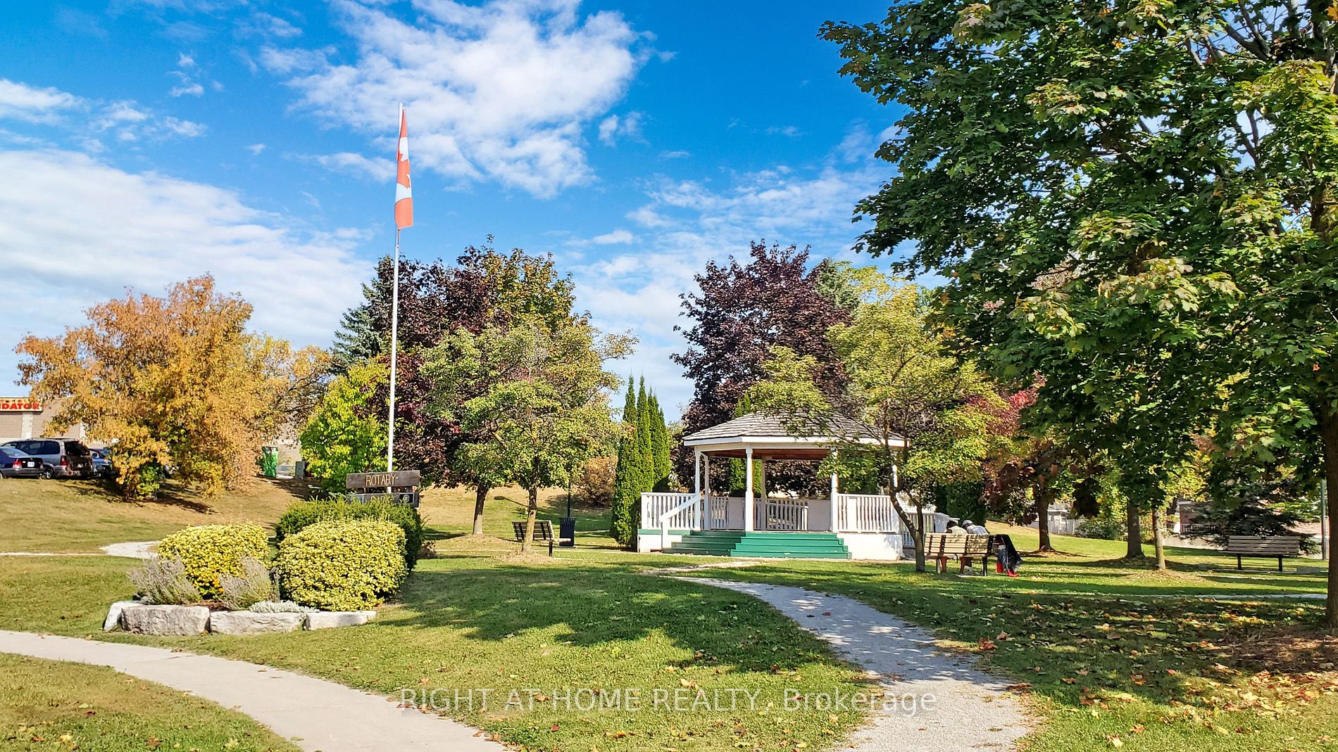 200 Holland Court, #406