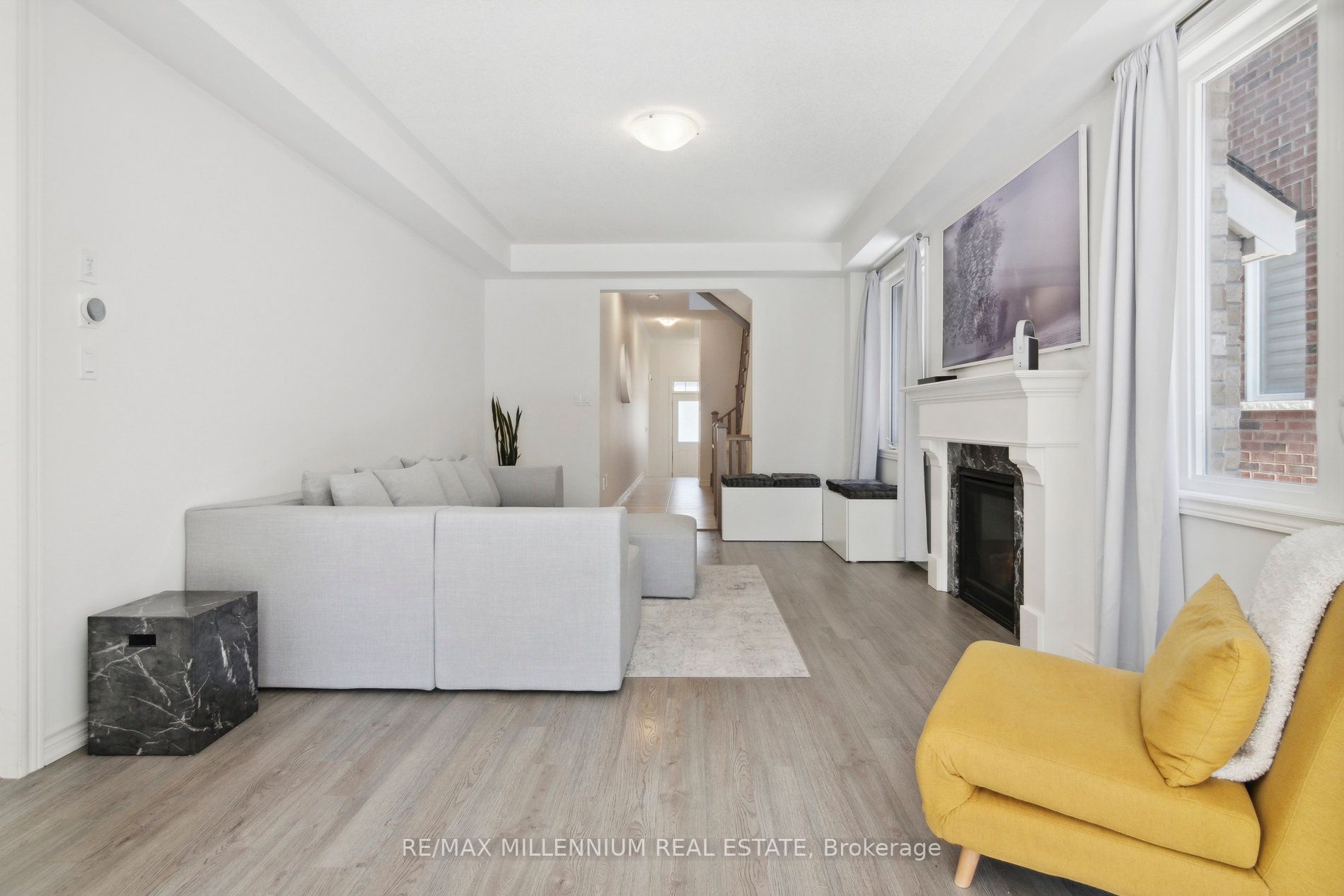 69 Markview Rd