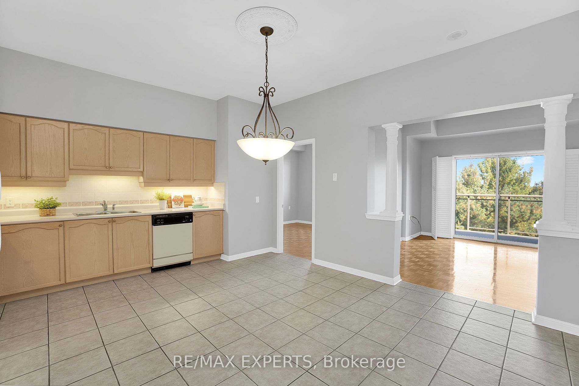 2504 Rutherford Rd, #505