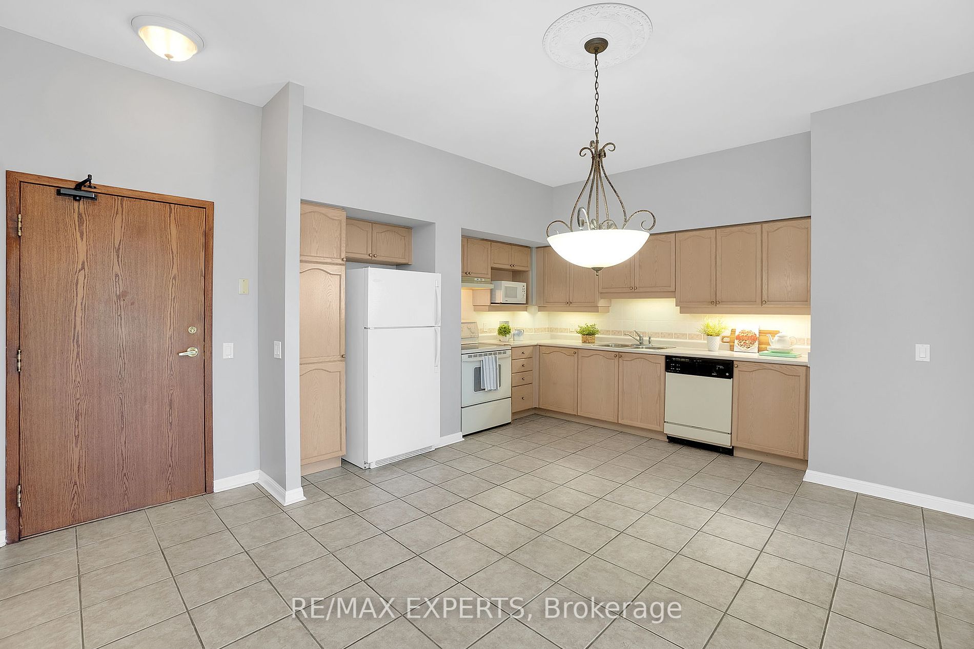 2504 Rutherford Rd, #505