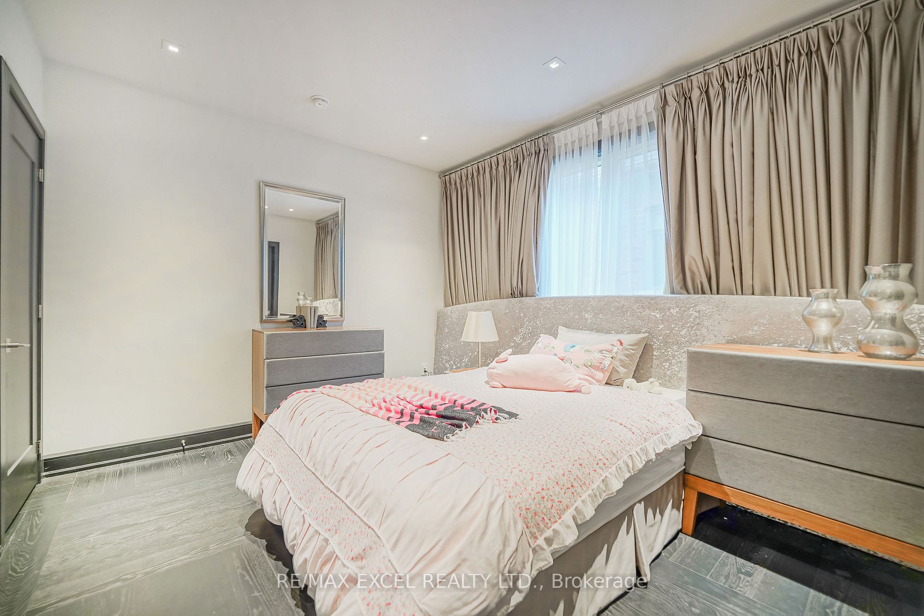 68 Keatley Dr