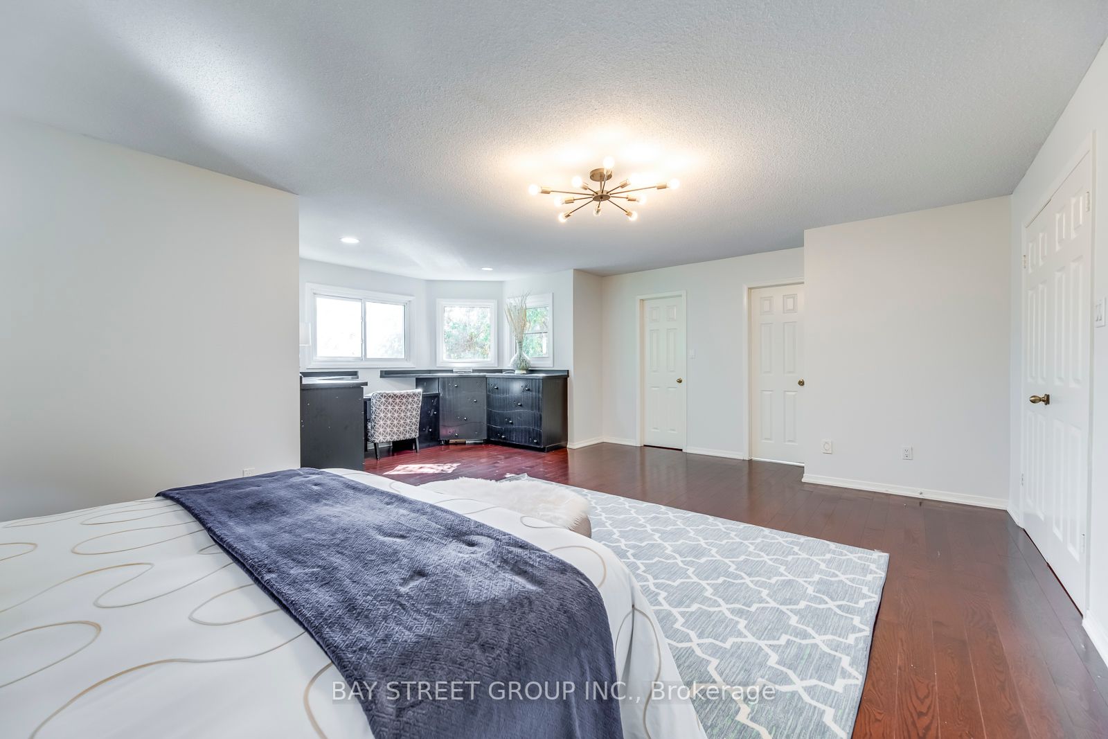 201 Tansley Rd