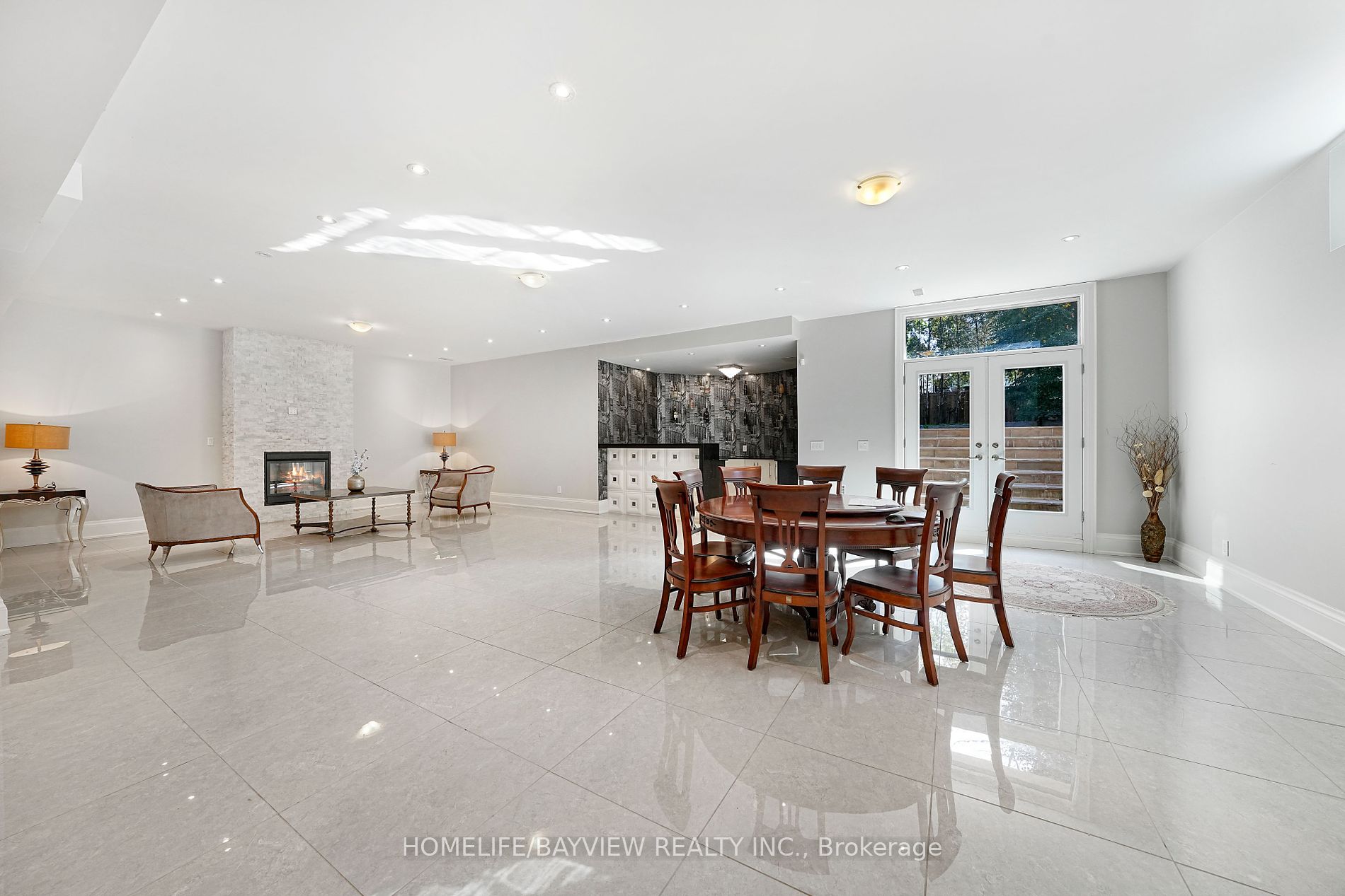 111 Hillview Rd