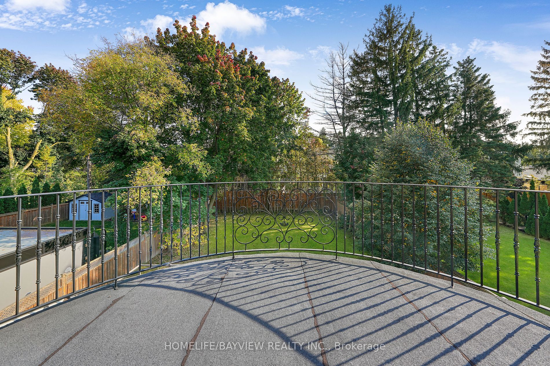 111 Hillview Rd