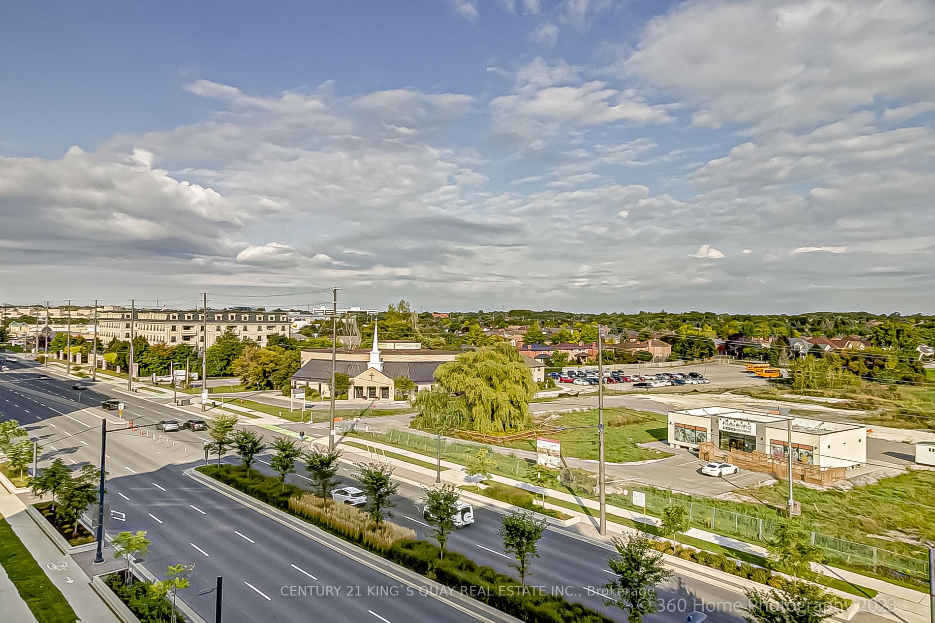 28 Uptown Drive, #715