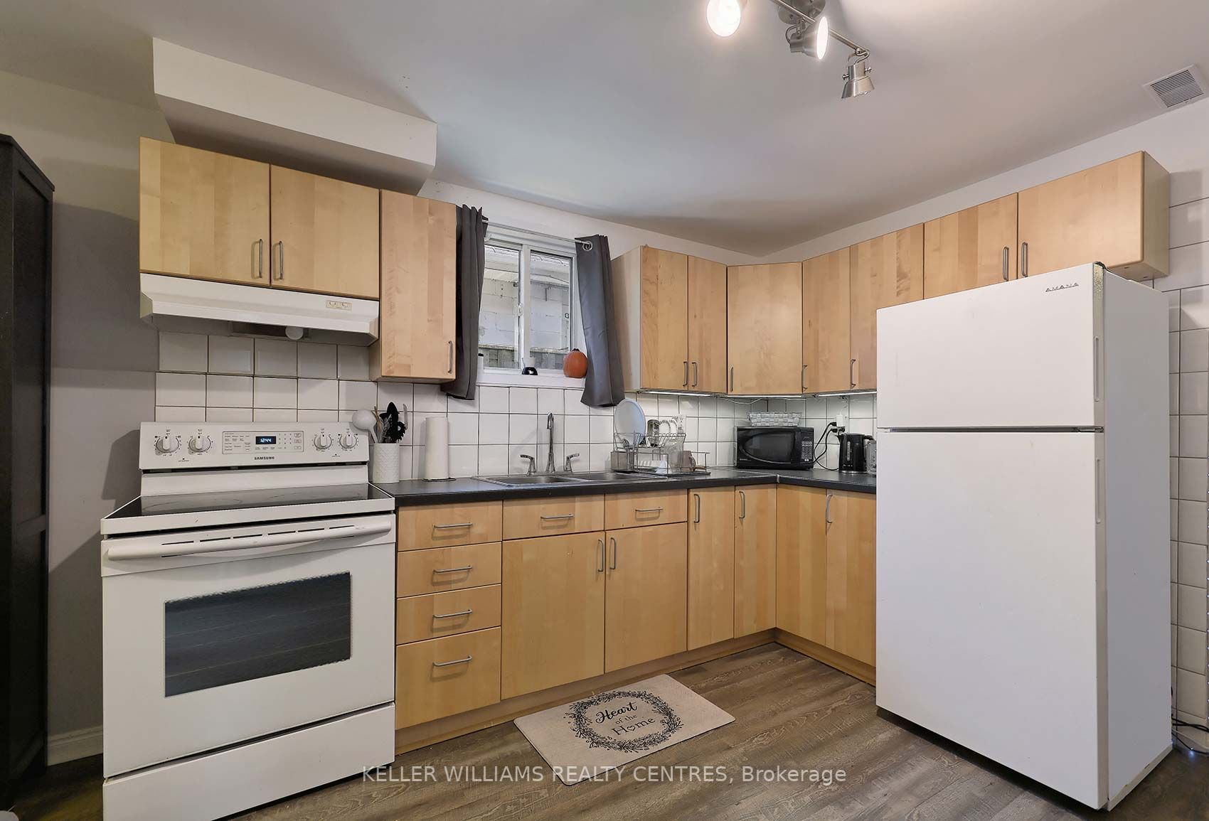 113 Back St