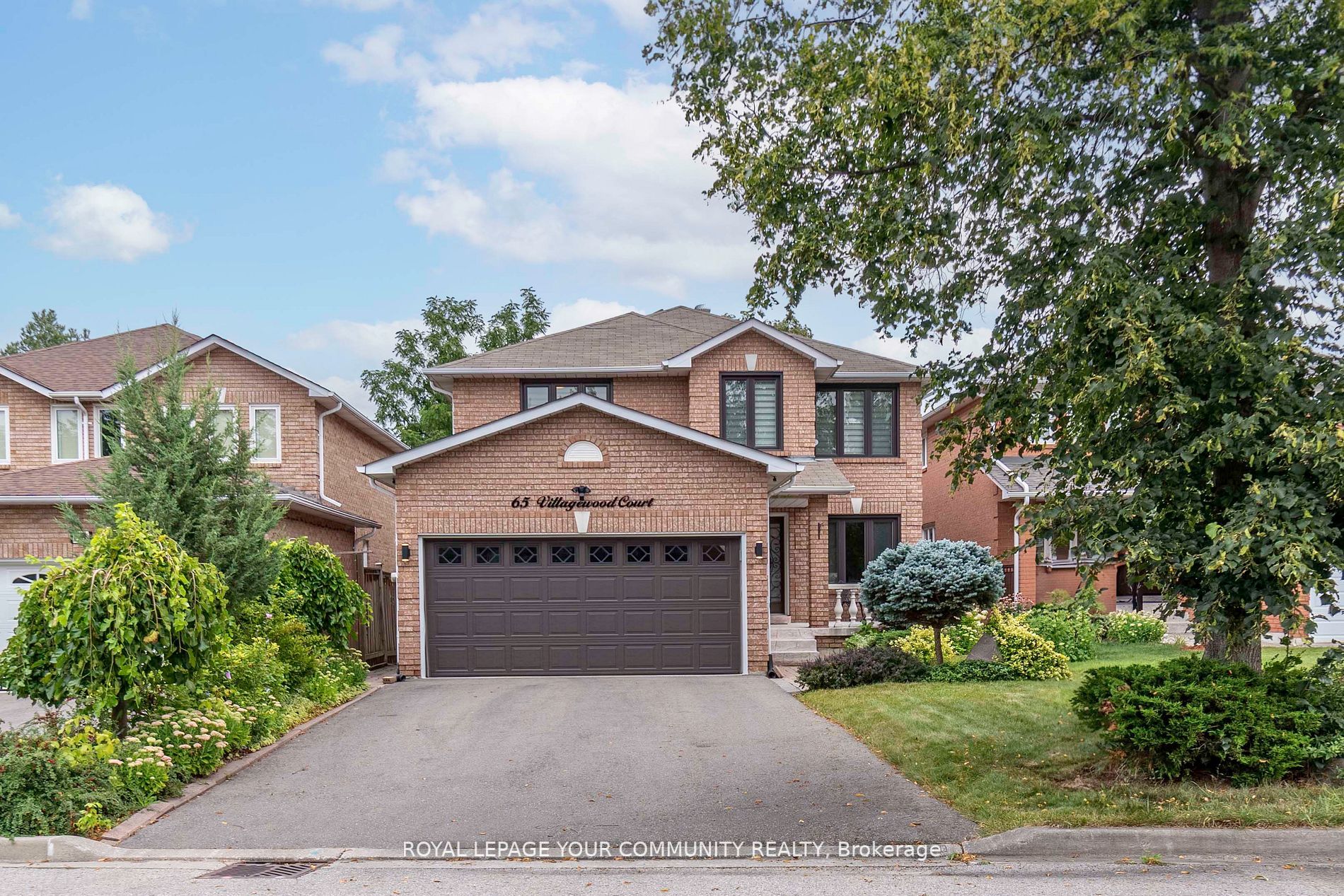 65 Villagewood Crt