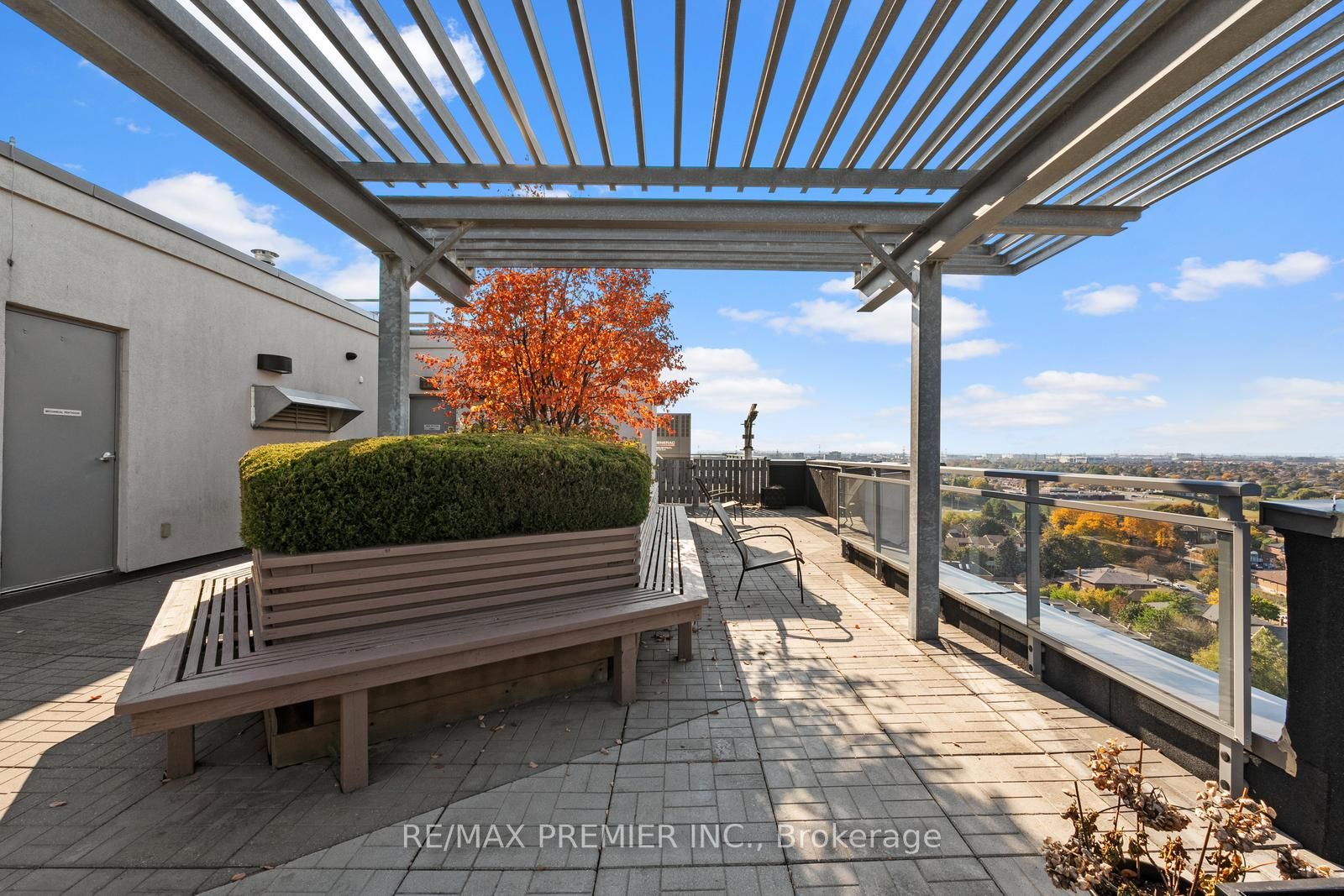 7730 Kipling Ave, #606