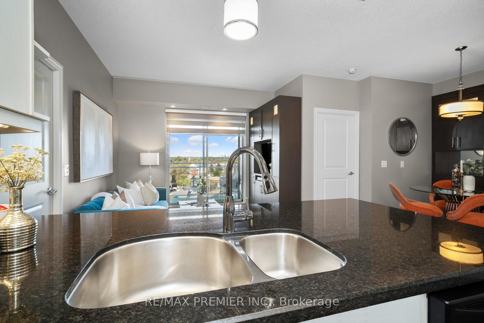 7730 Kipling Ave, #606