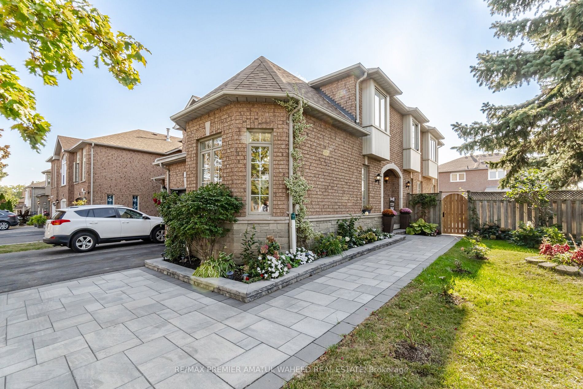 2 Wedgewood Place