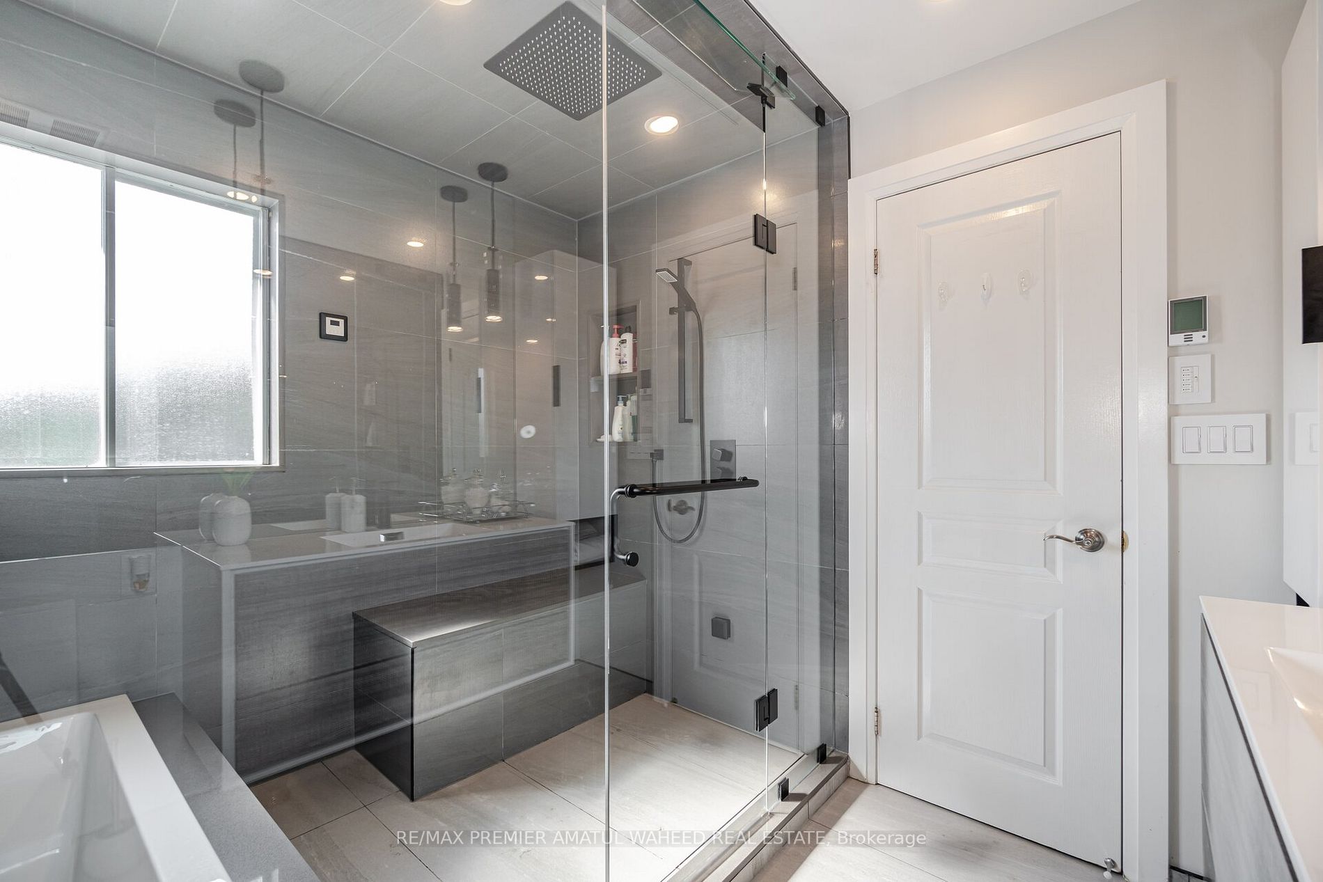 2 Wedgewood Place