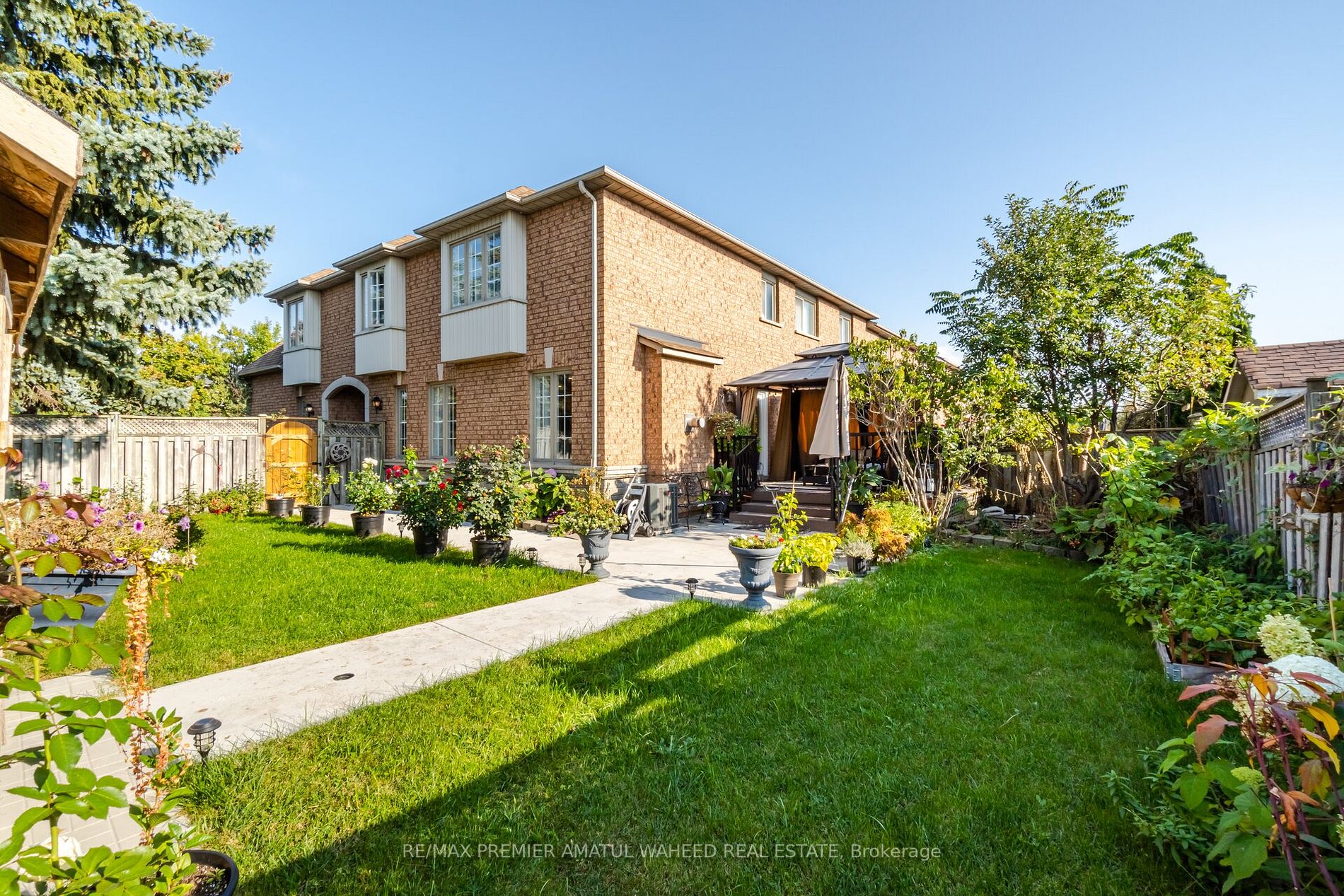 2 Wedgewood Place