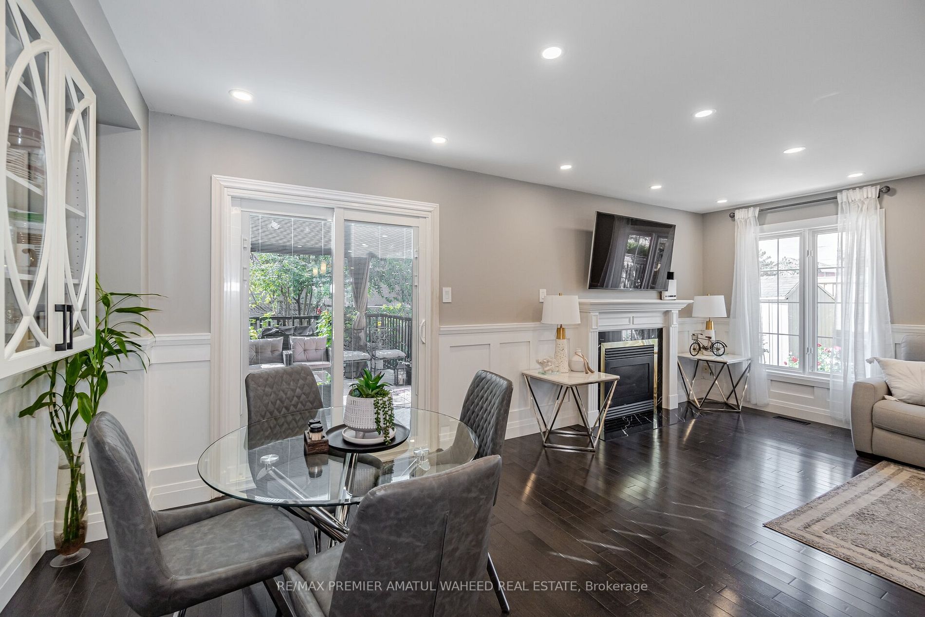 2 Wedgewood Place