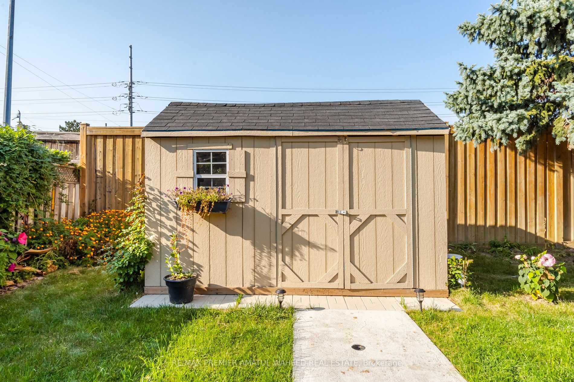 2 Wedgewood Place