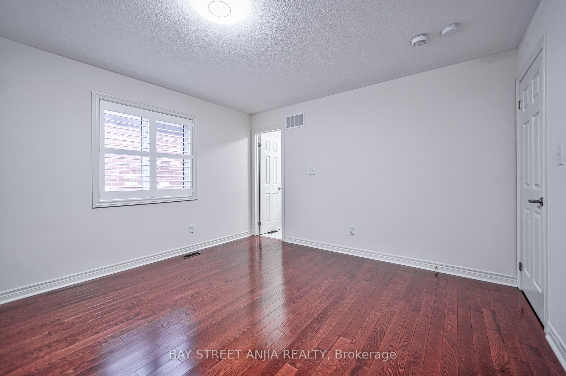 276 Greenwood Rd