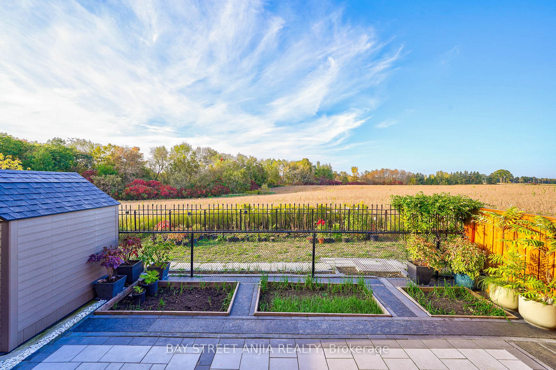 276 Greenwood Rd