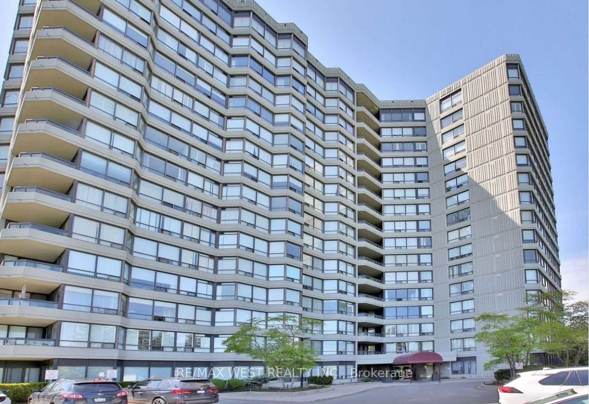 7460 Bathurst Street, #1210