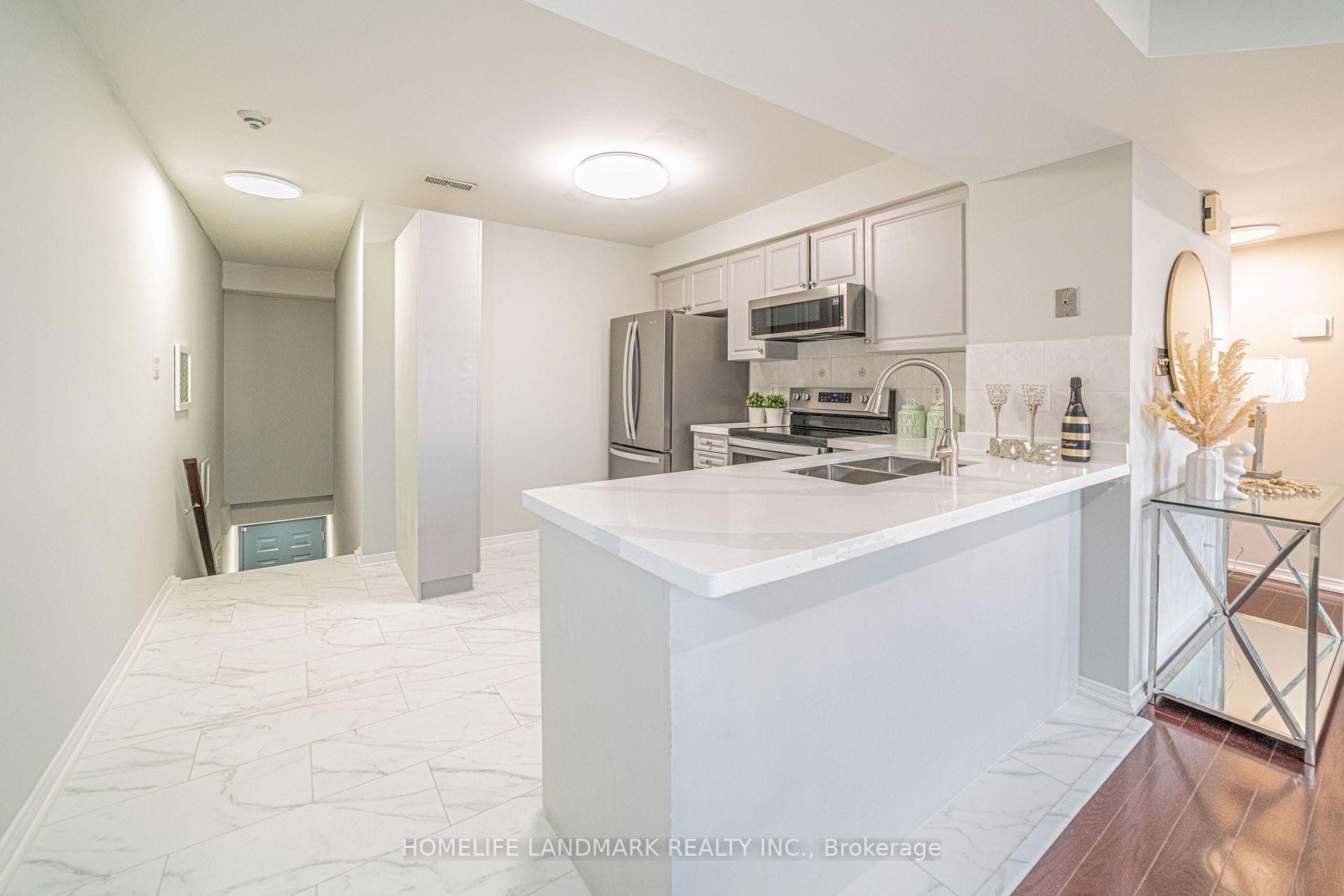 75 Weldrick Rd E, #1025