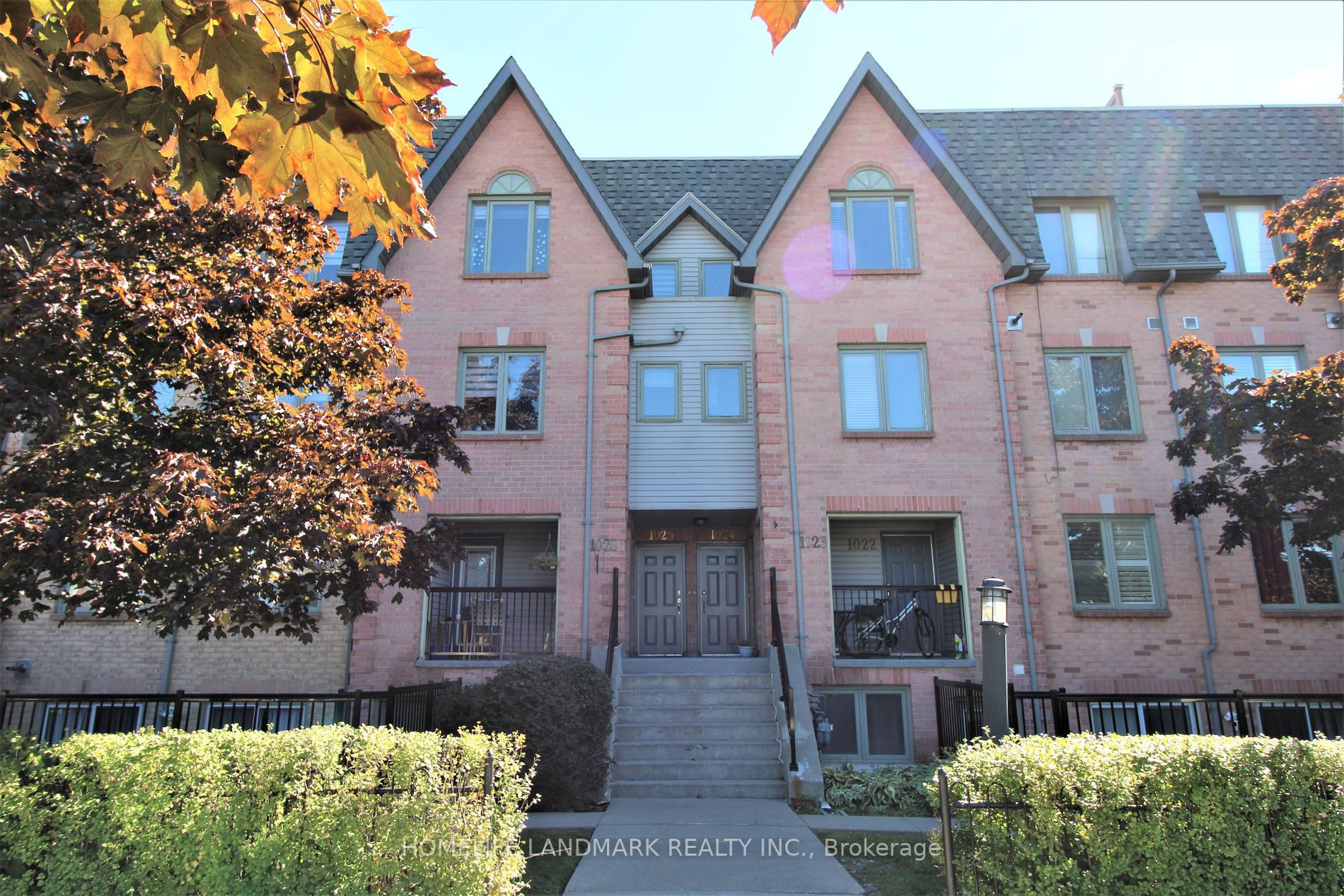75 Weldrick Rd E, #1025