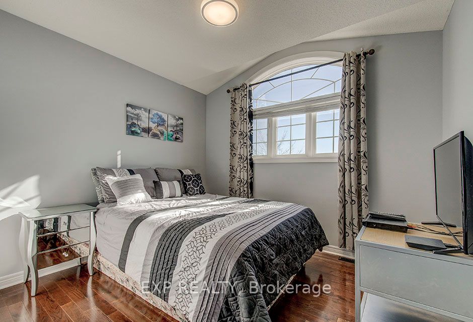 1175 Mitchell Crt
