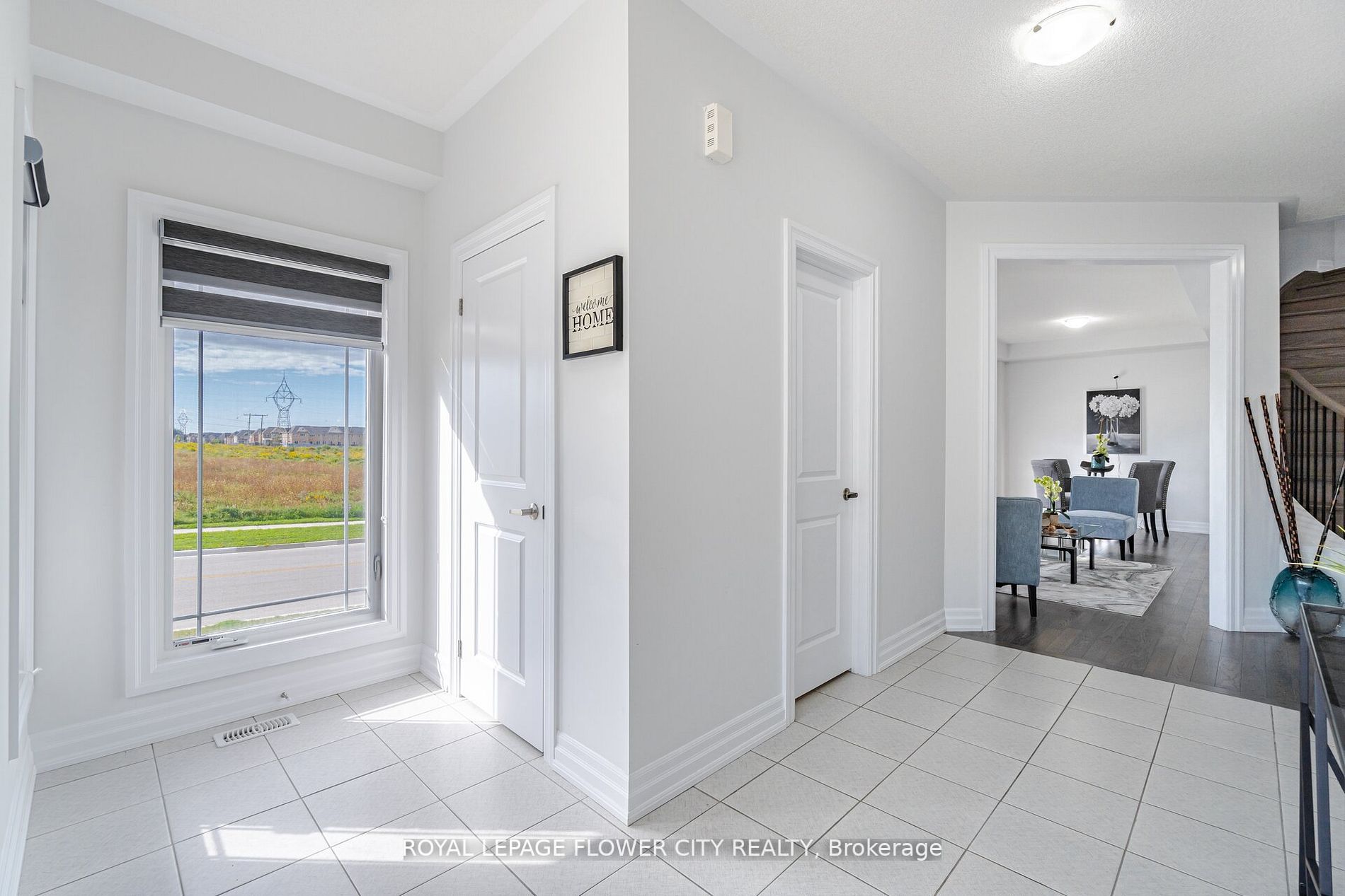 323 Chelsea Cres