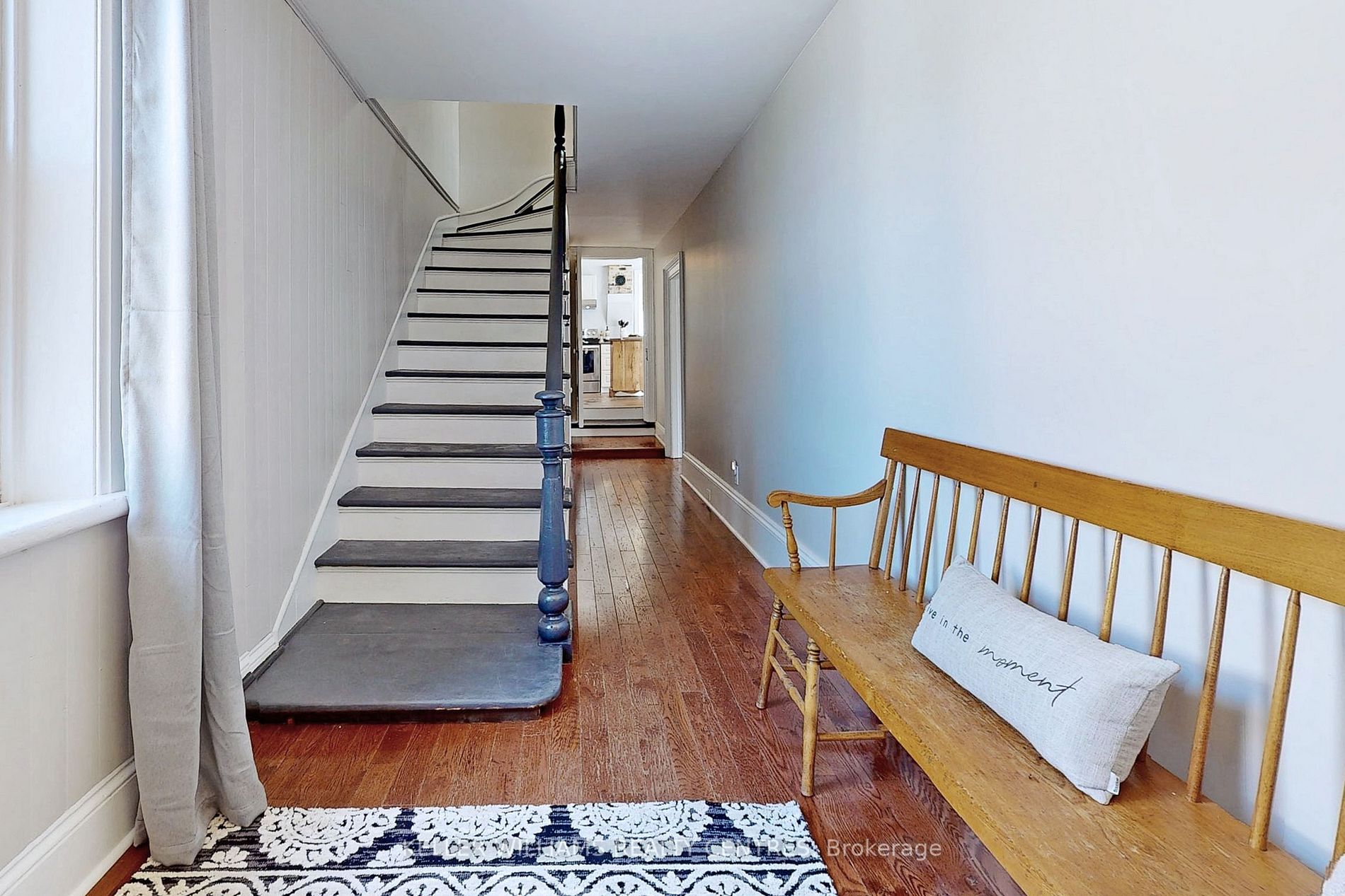 67 Main St S