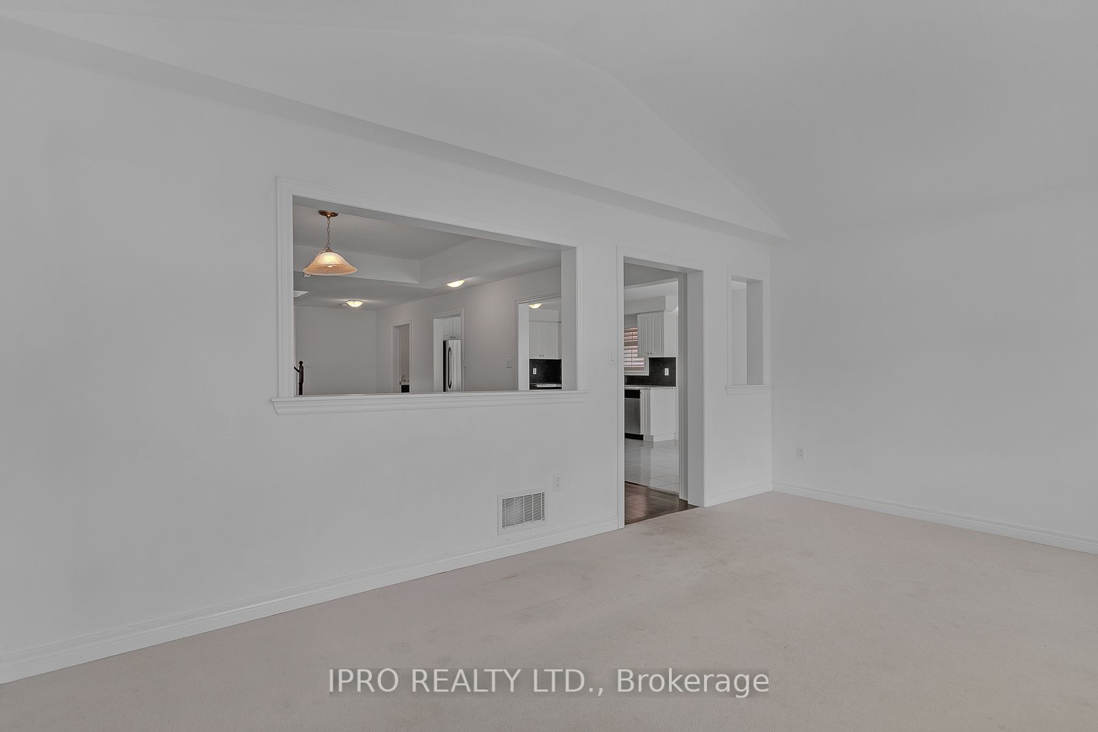 272 Summerlyn Tr