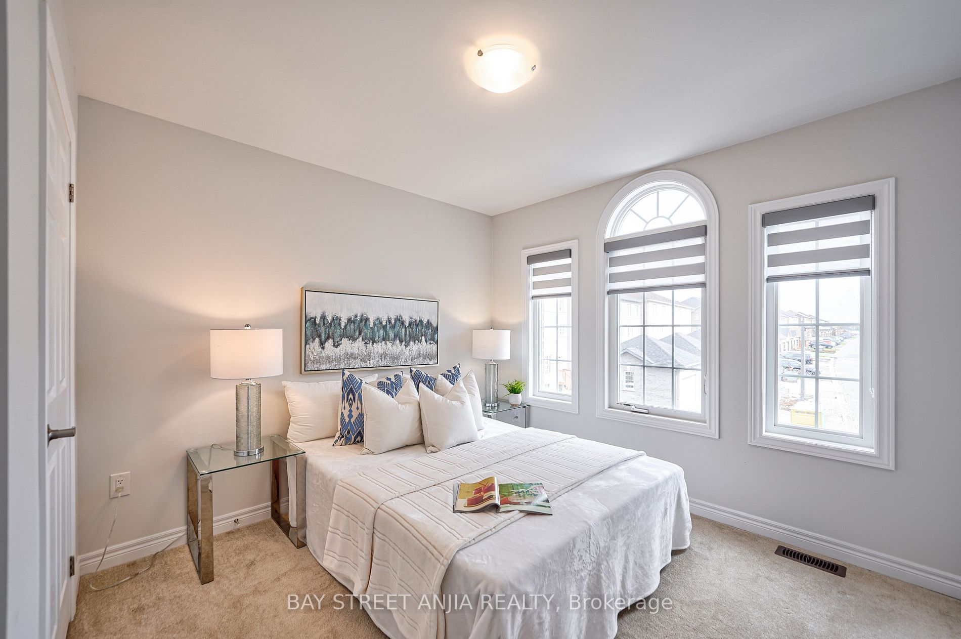 18 Waterleaf Rd