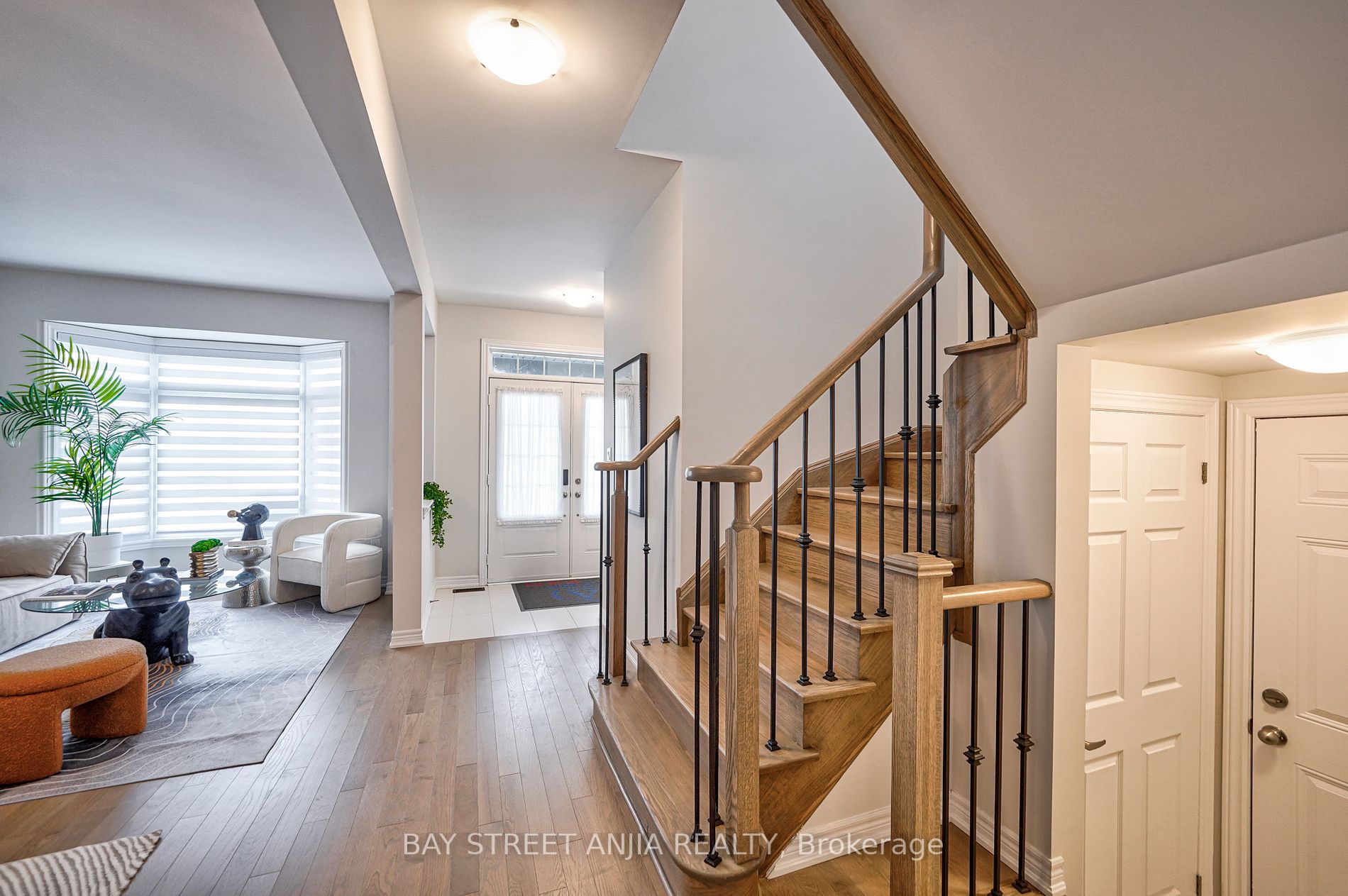 18 Waterleaf Rd