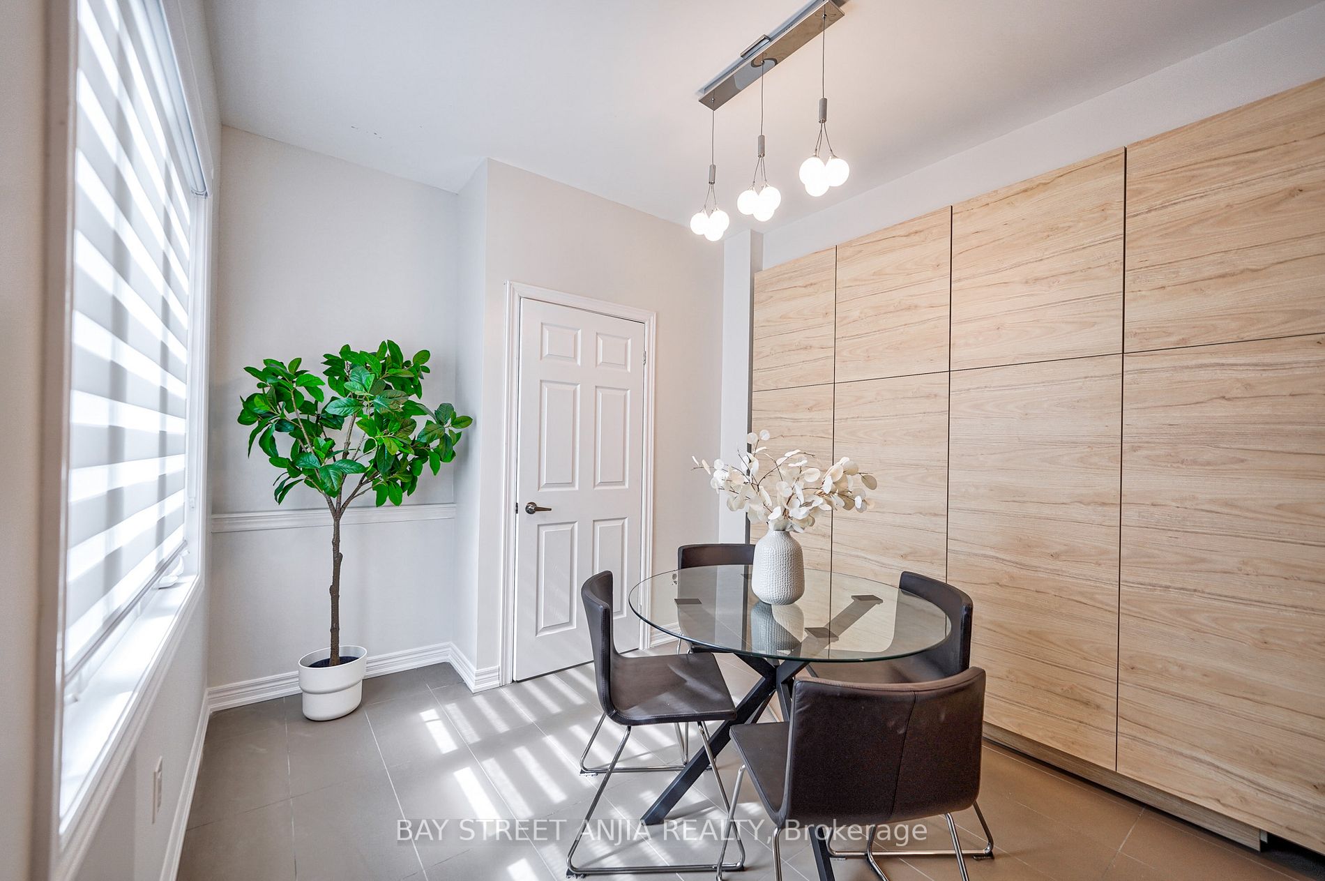 18 Waterleaf Rd