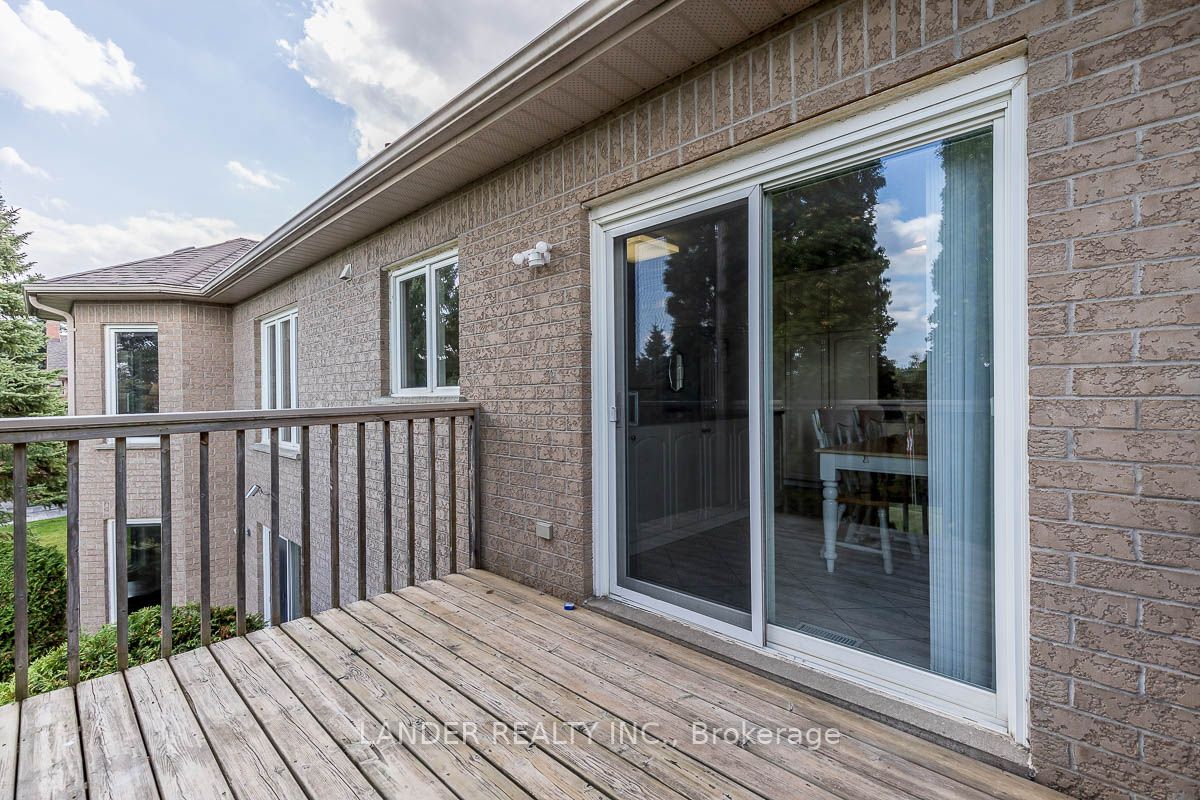 227 Sharon Creek Dr